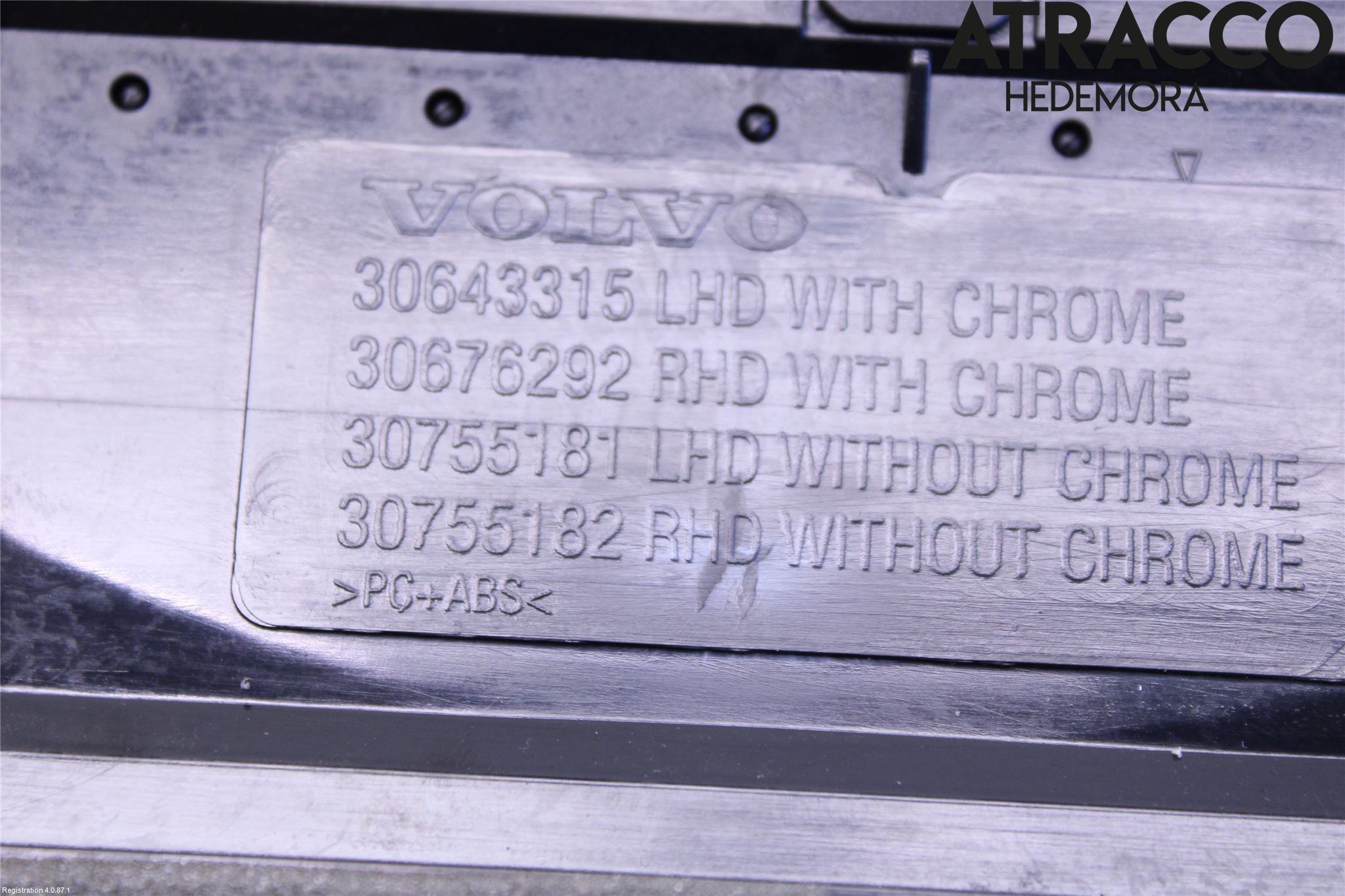 Volvo XC70 08-13 Dashbord Kanal - Dyse