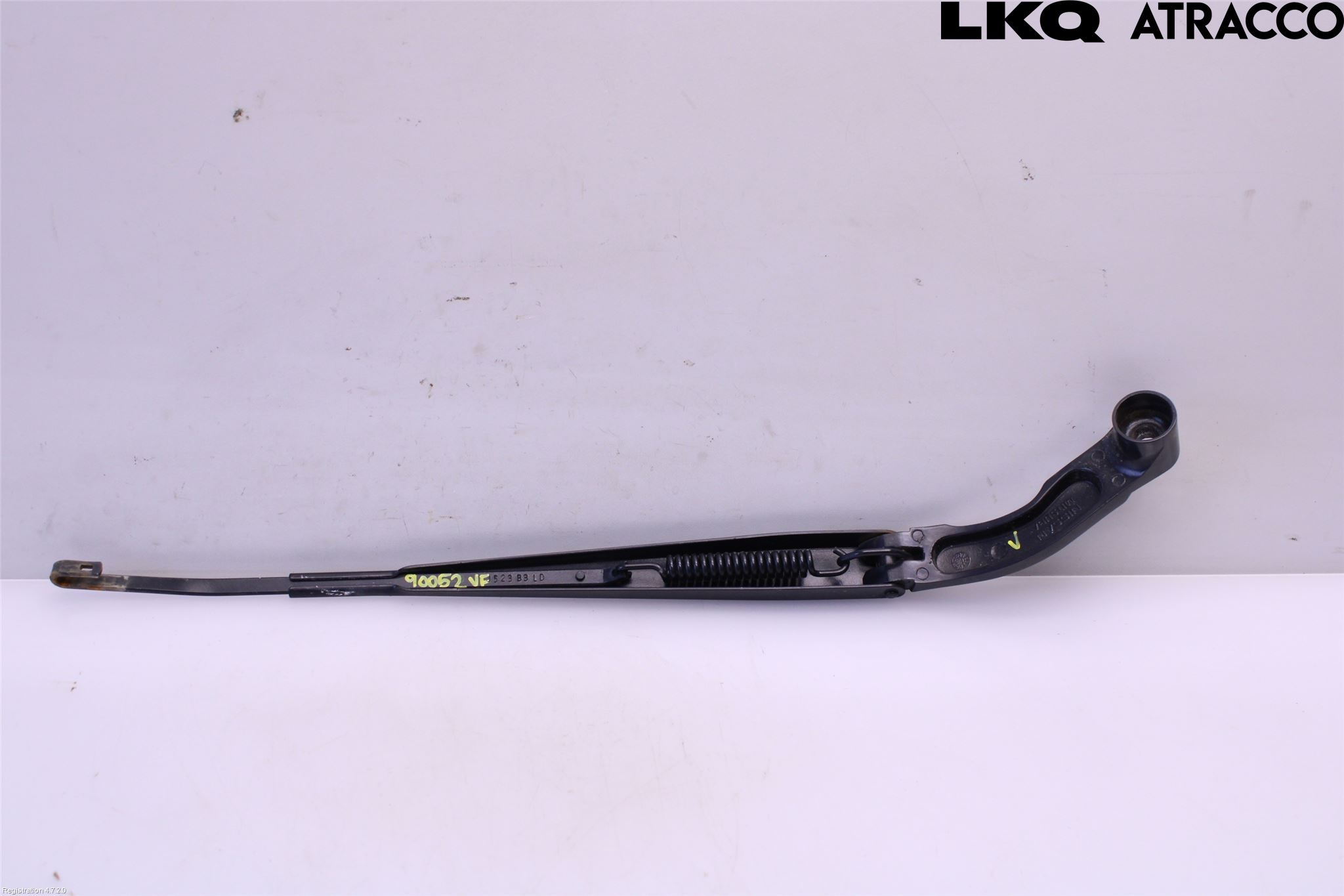 Nissan LEAF 18- Viskerarm-Armer Frontrute