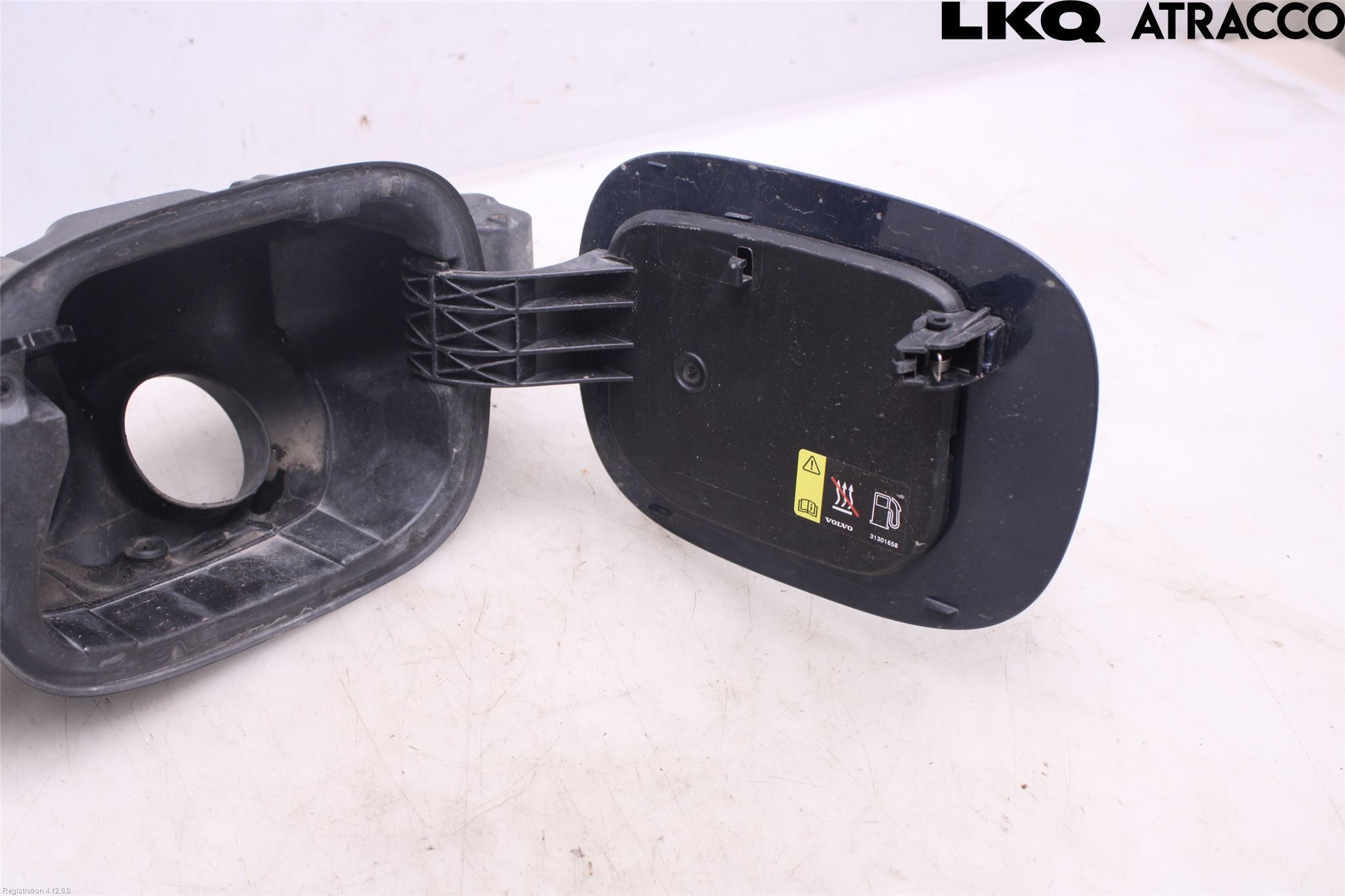 Volvo XC70 08-13 Drivstoff Tankluke