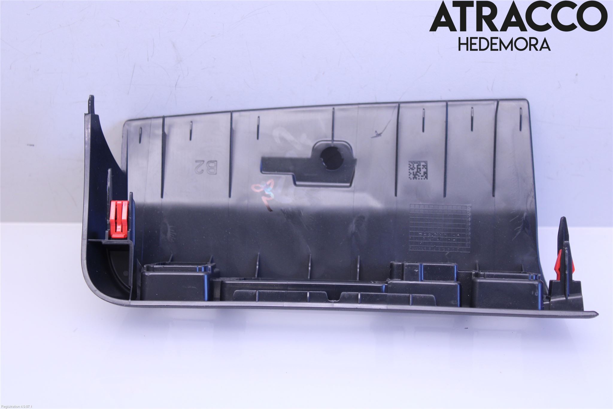 Toyota YARIS XP21 20- Instrument Ramme