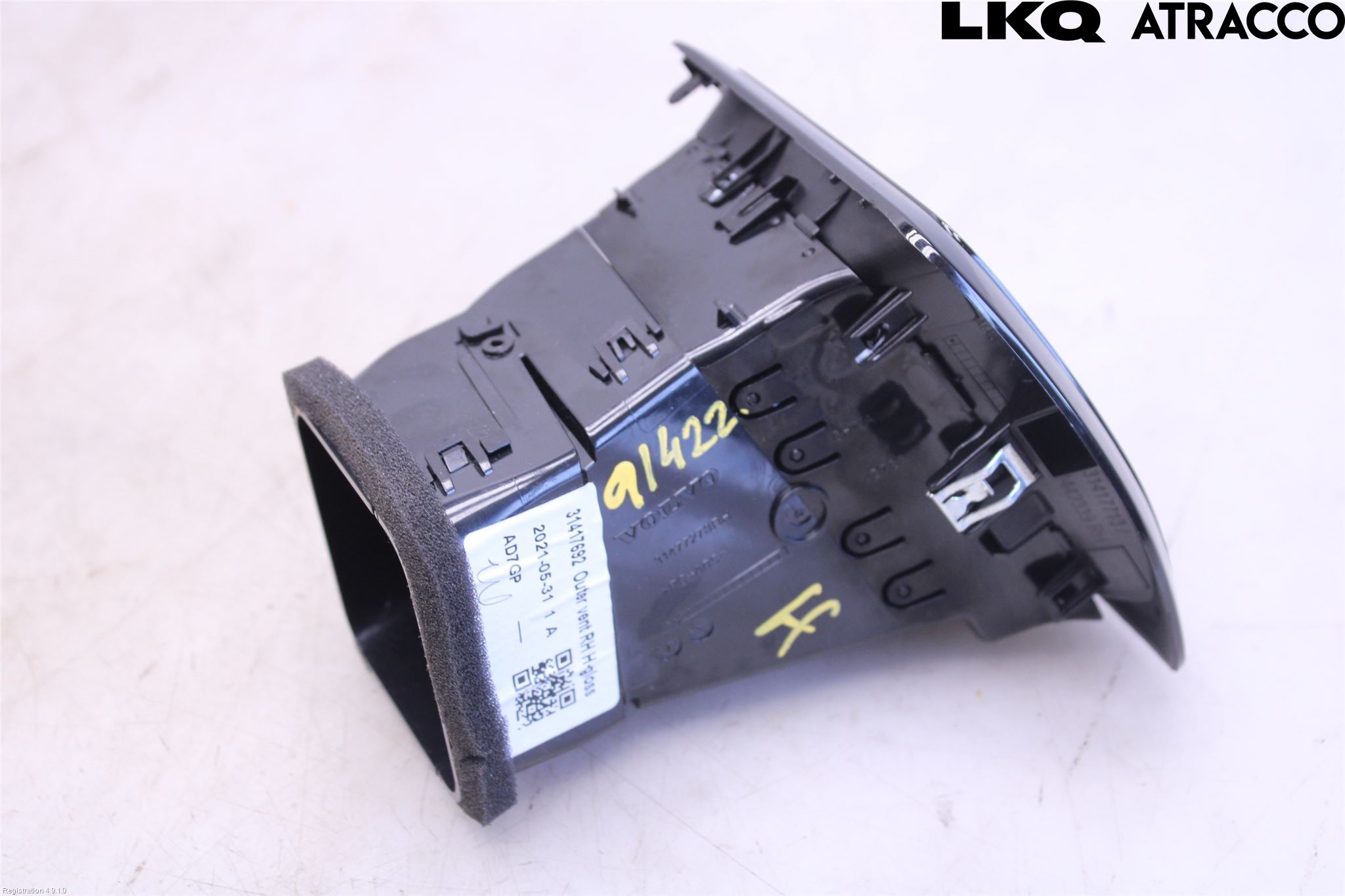 Volvo XC60 18- Dashbord Kanal - Dyse