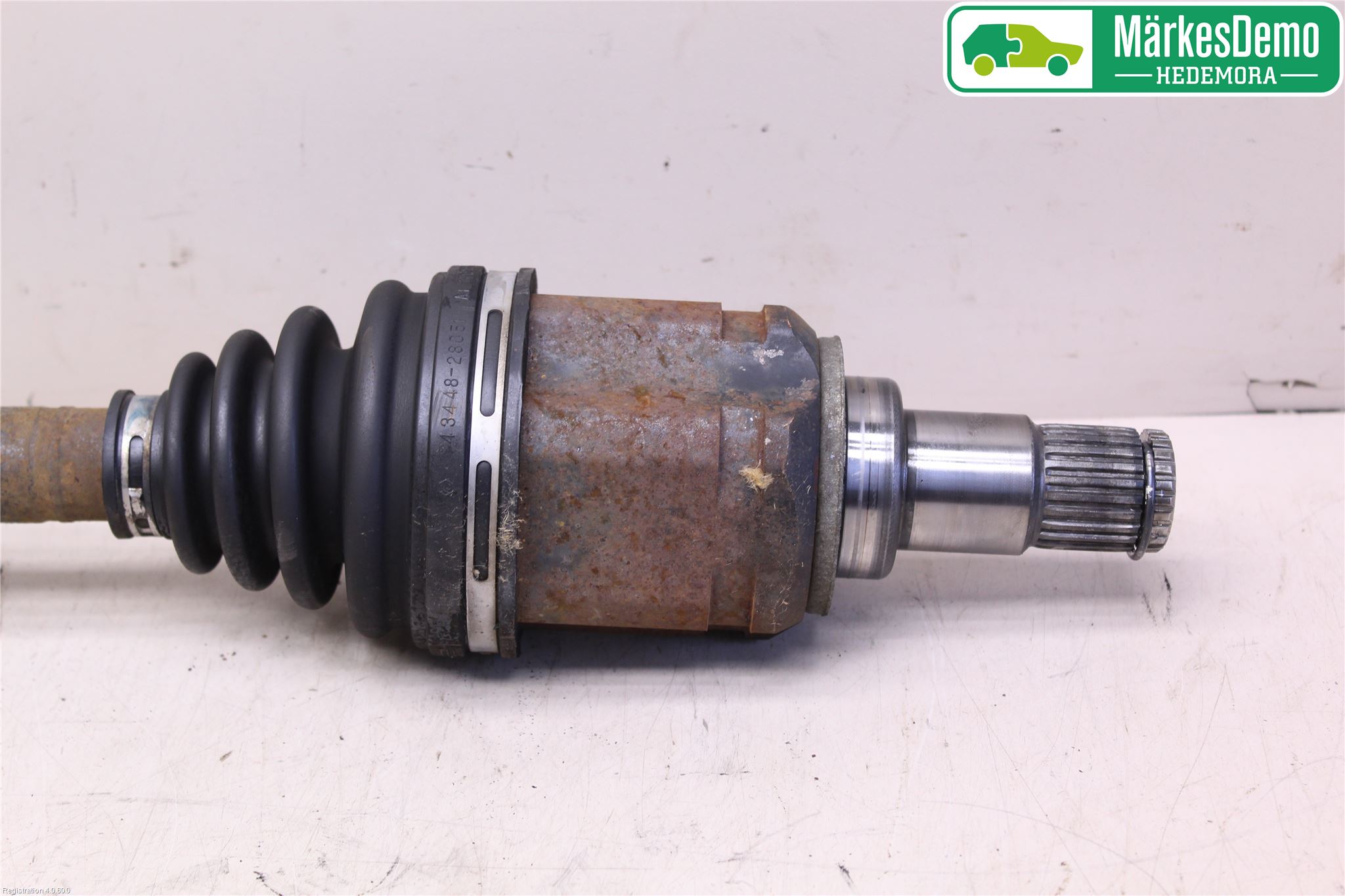 Toyota RAV 4 06-12 Drivaksel Foran Kompl Venstre