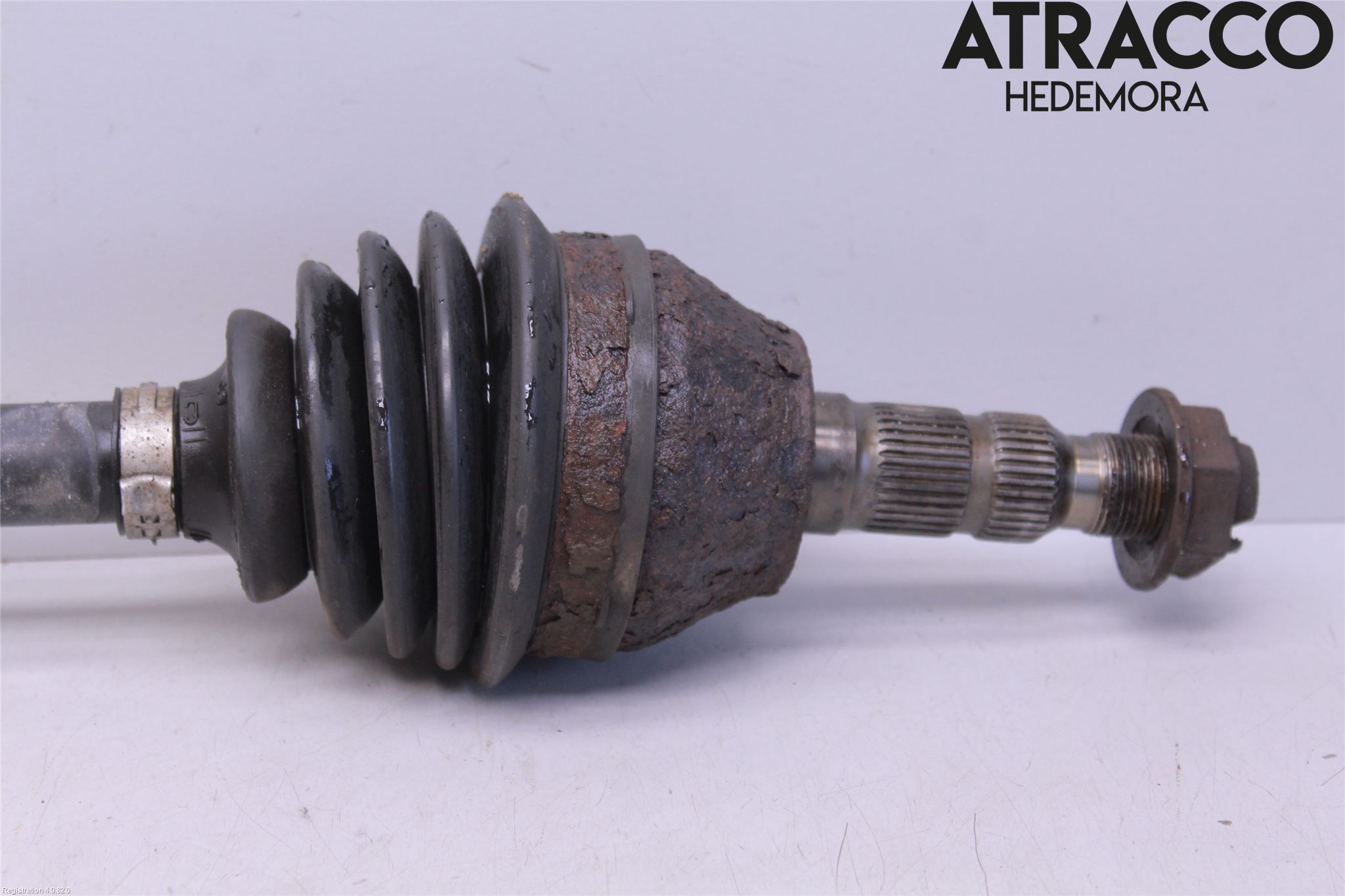 Opel ASTRA H 04-12 Drivaksel Foran Kompl Venstre