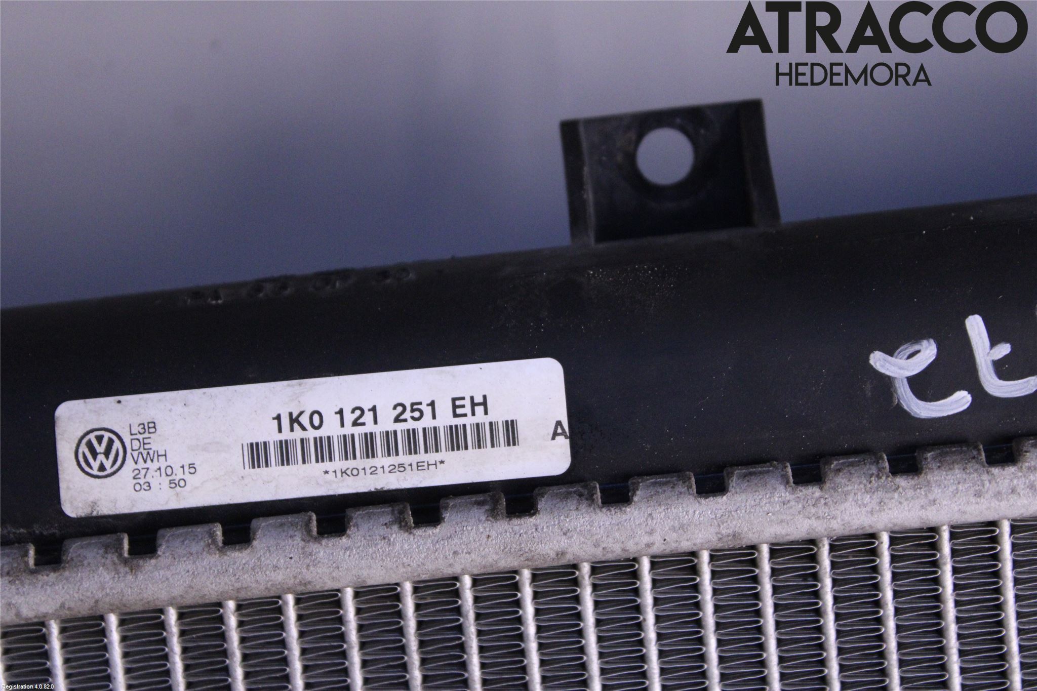 Volkswagen VW CADDY 11-15 Radiator Automat