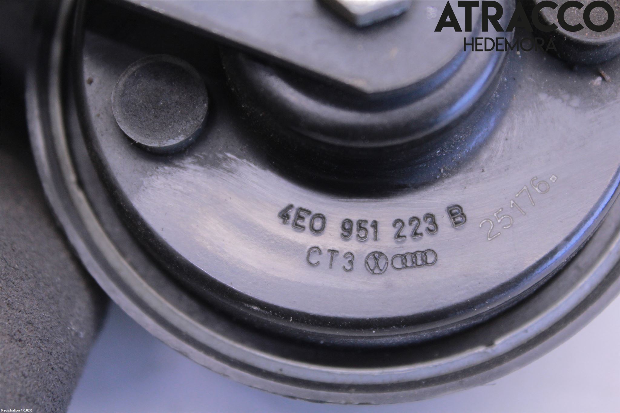 Audi A8/S8 4E  02-09 Signalhorn
