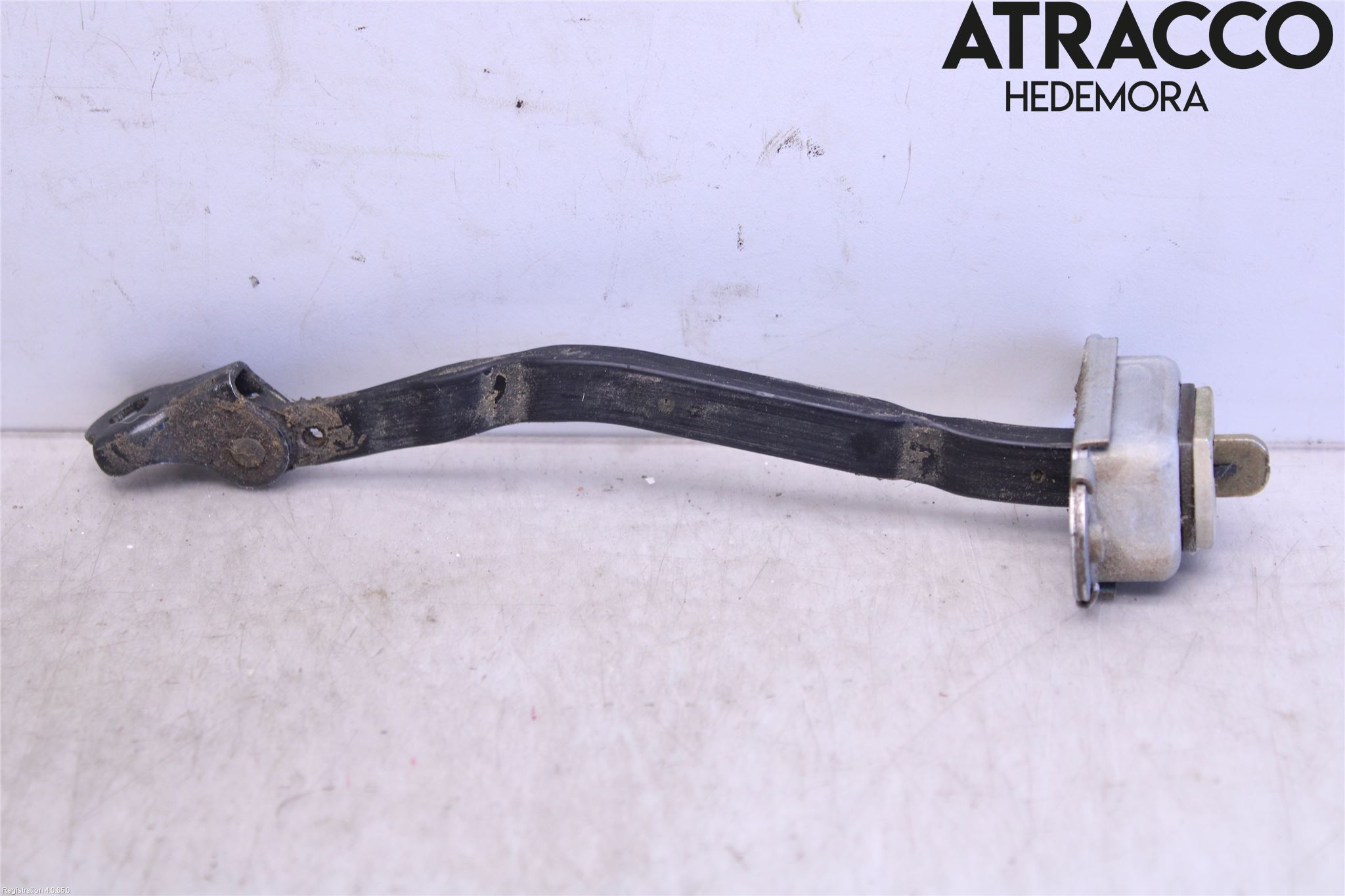 Nissan NAVARA 05-16 Dørstopper