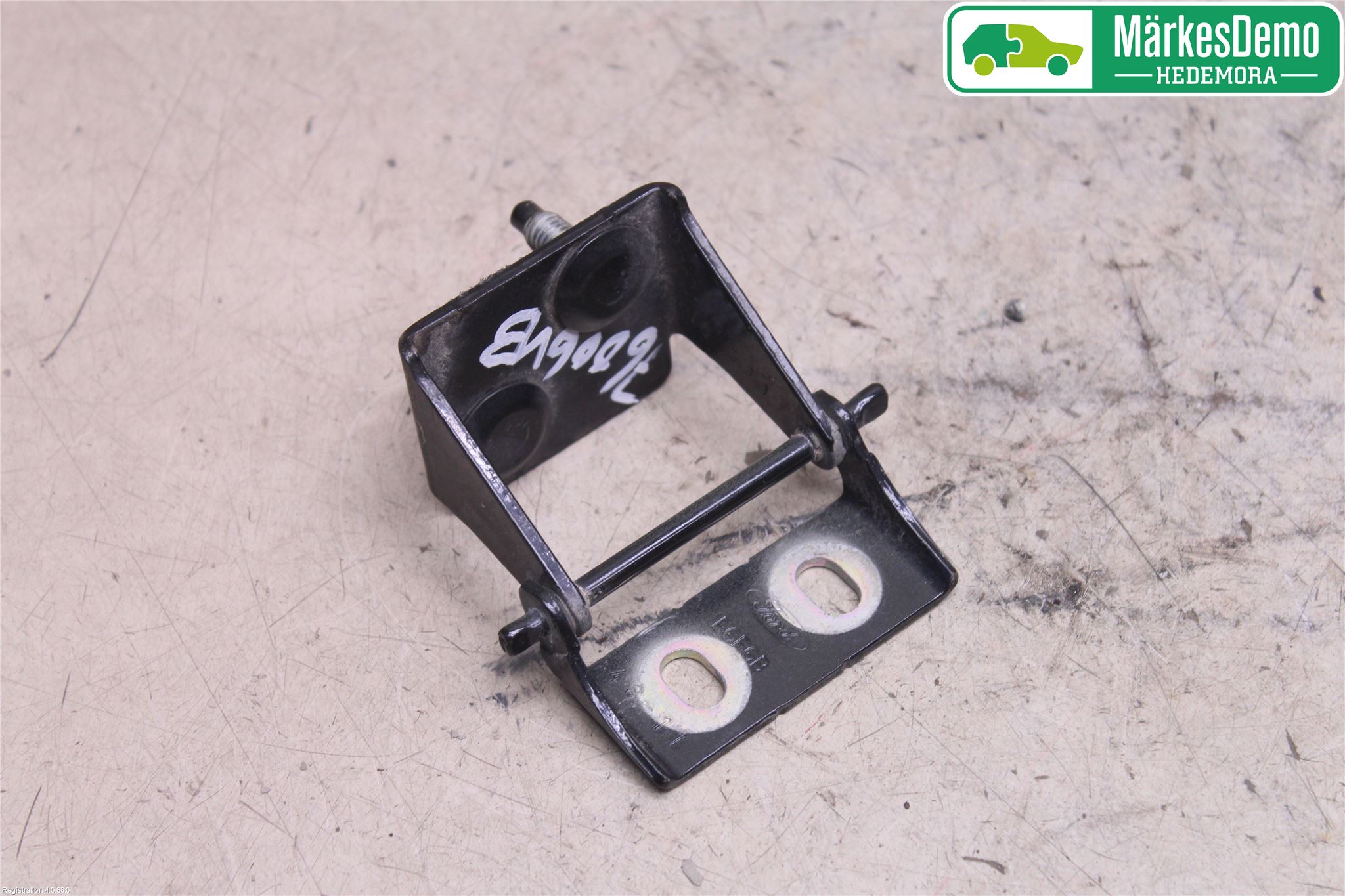Ford FOCUS 11-14 Bakluke Hengsel Venstre