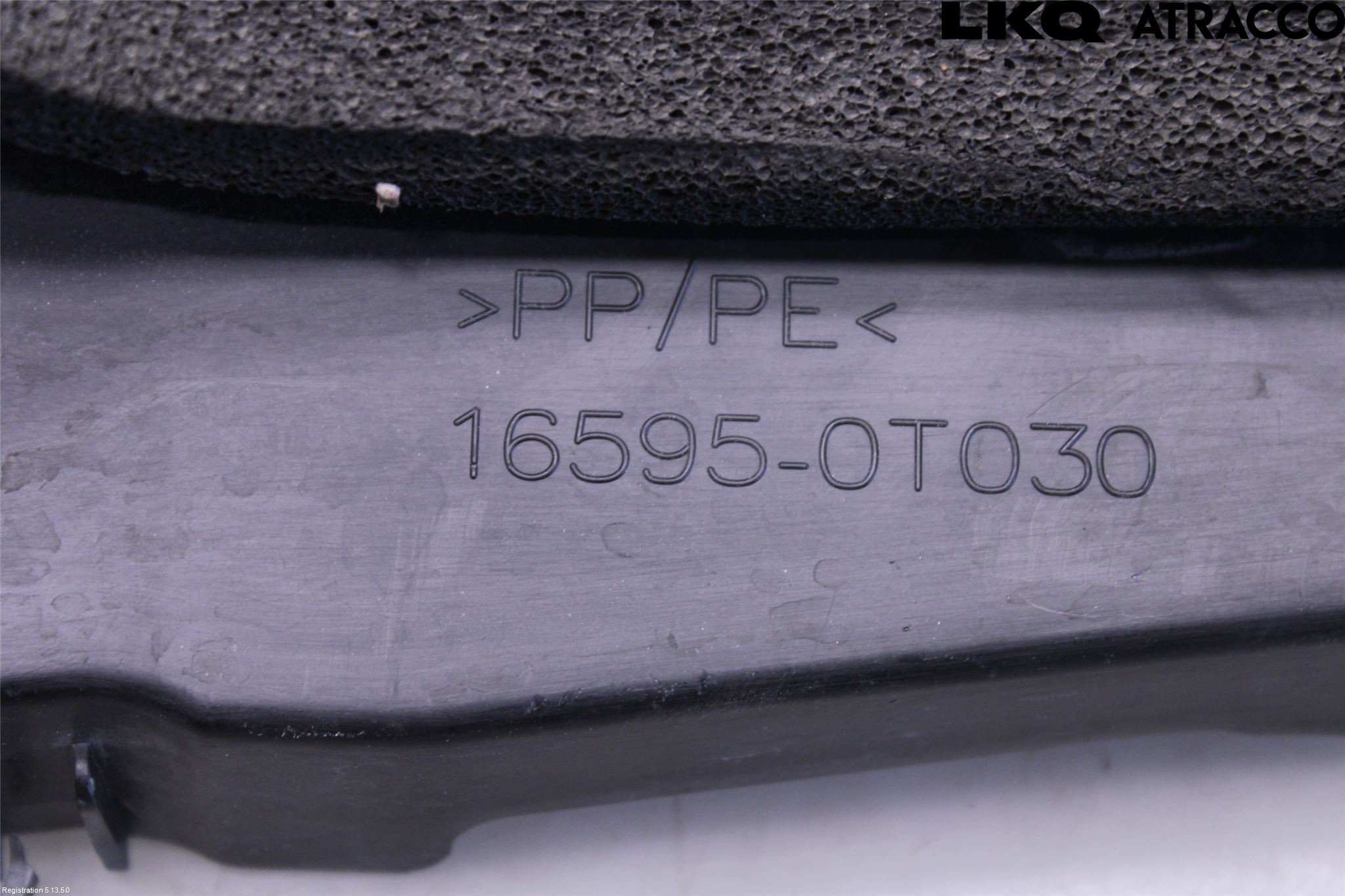 Toyota AURIS 13-19 Luftstyring Front