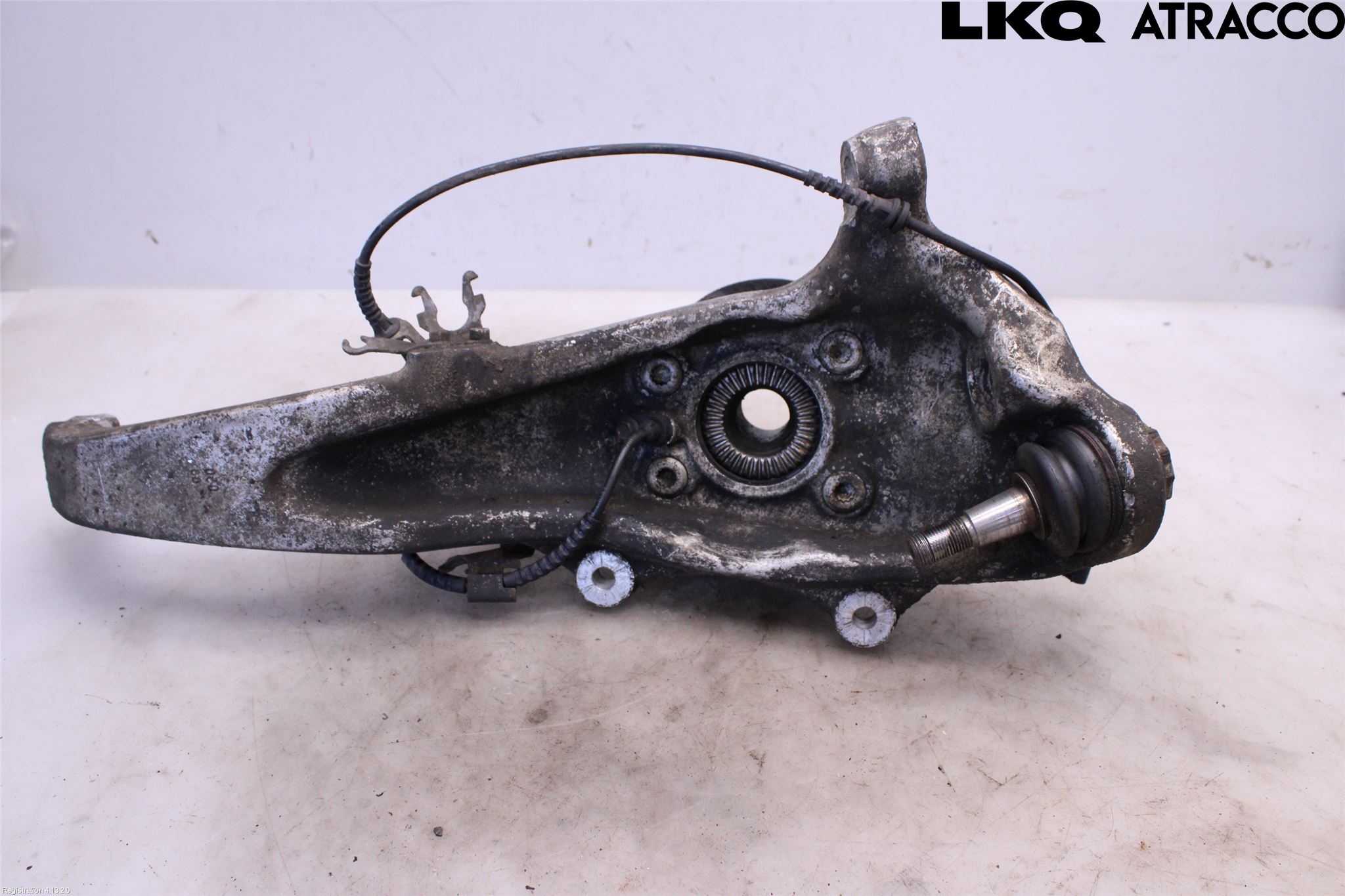 BMW 5 F10/F11/F18 09-17 Spindel Vf