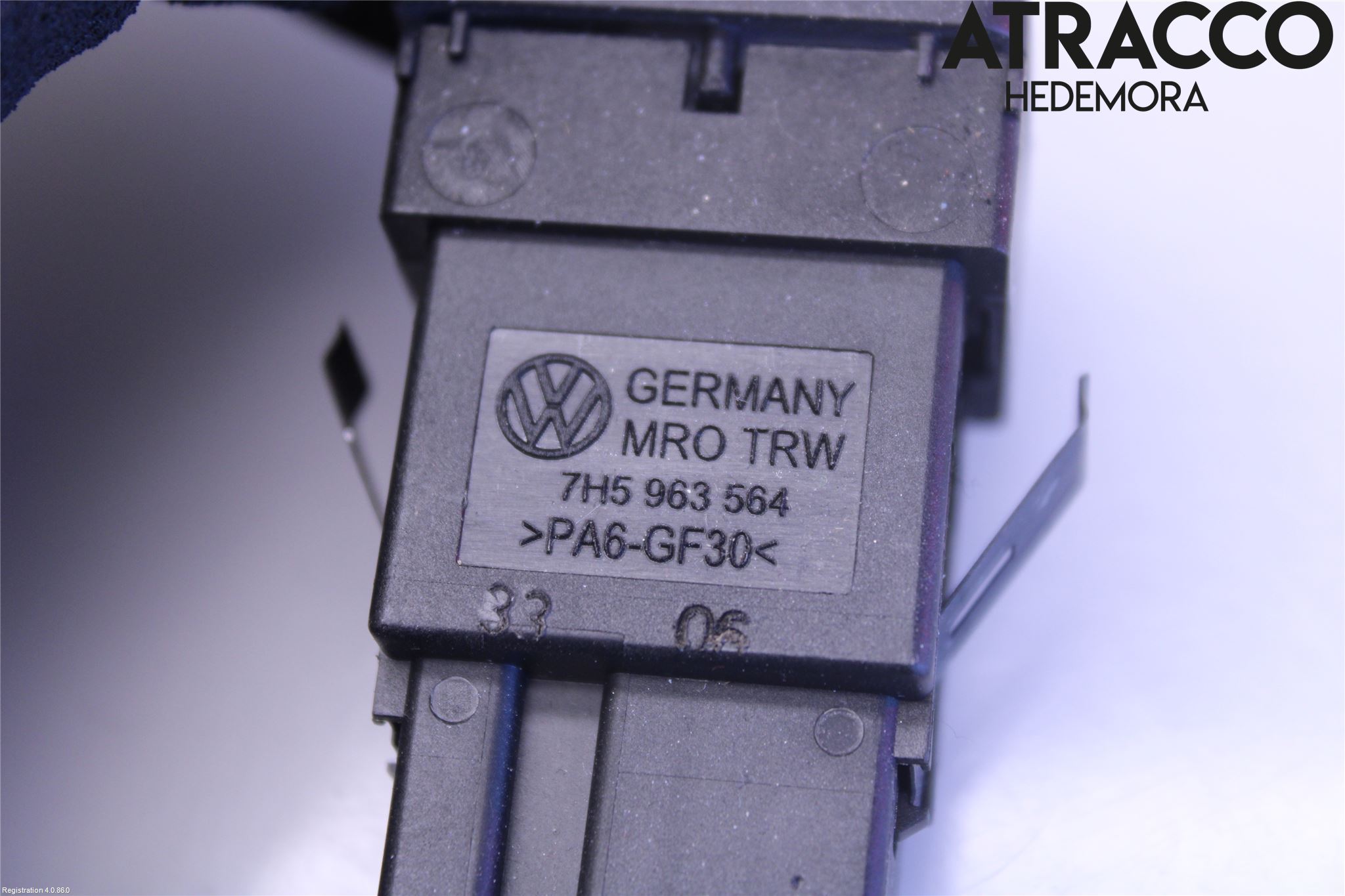 Volkswagen VW TRANSP/CARAVELLE (T5) 04-15 Bryter Varmesete