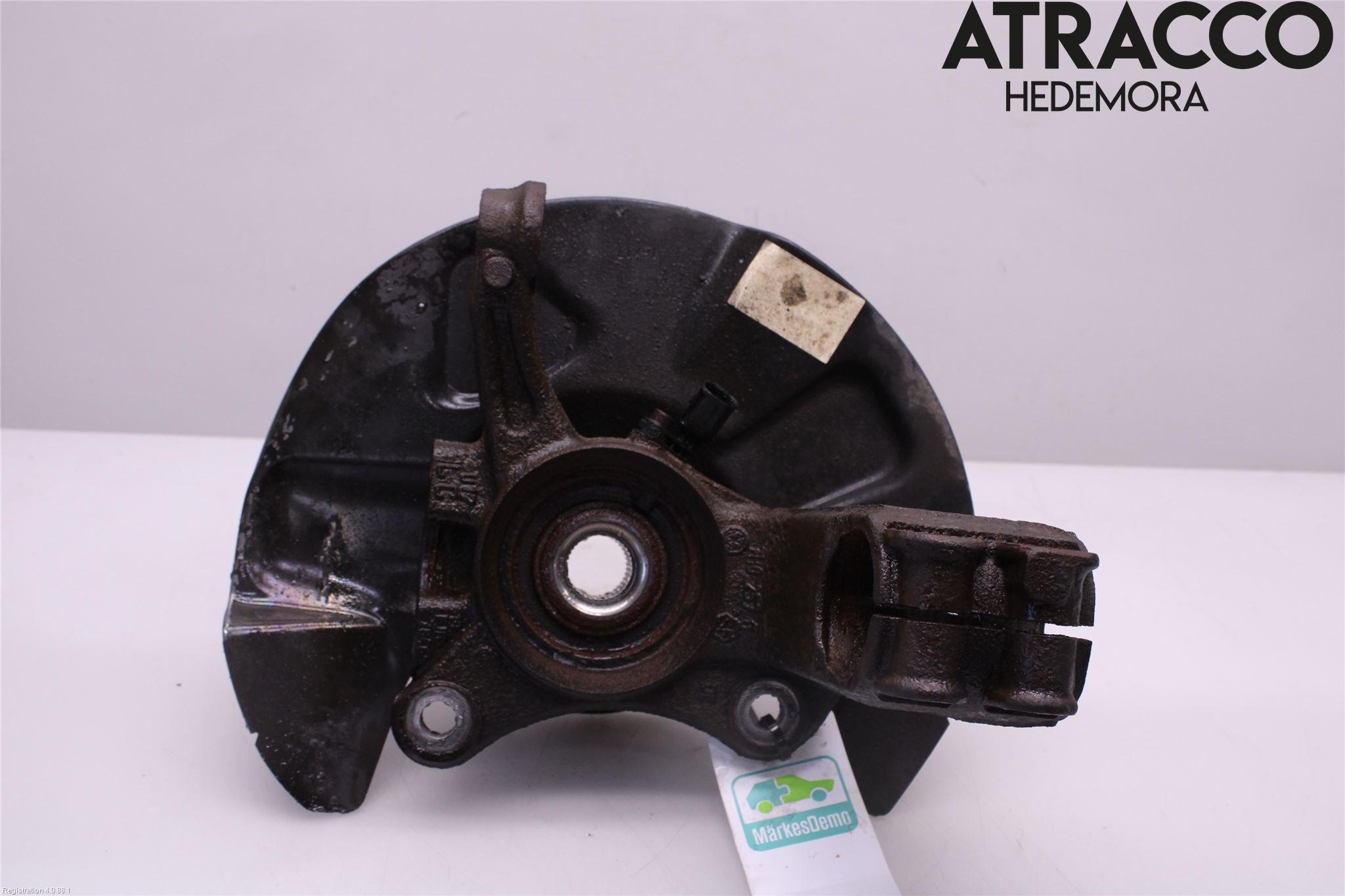 Volkswagen VW TRANSP/CARAVELLE (T6) 16-22 Spindel Vf