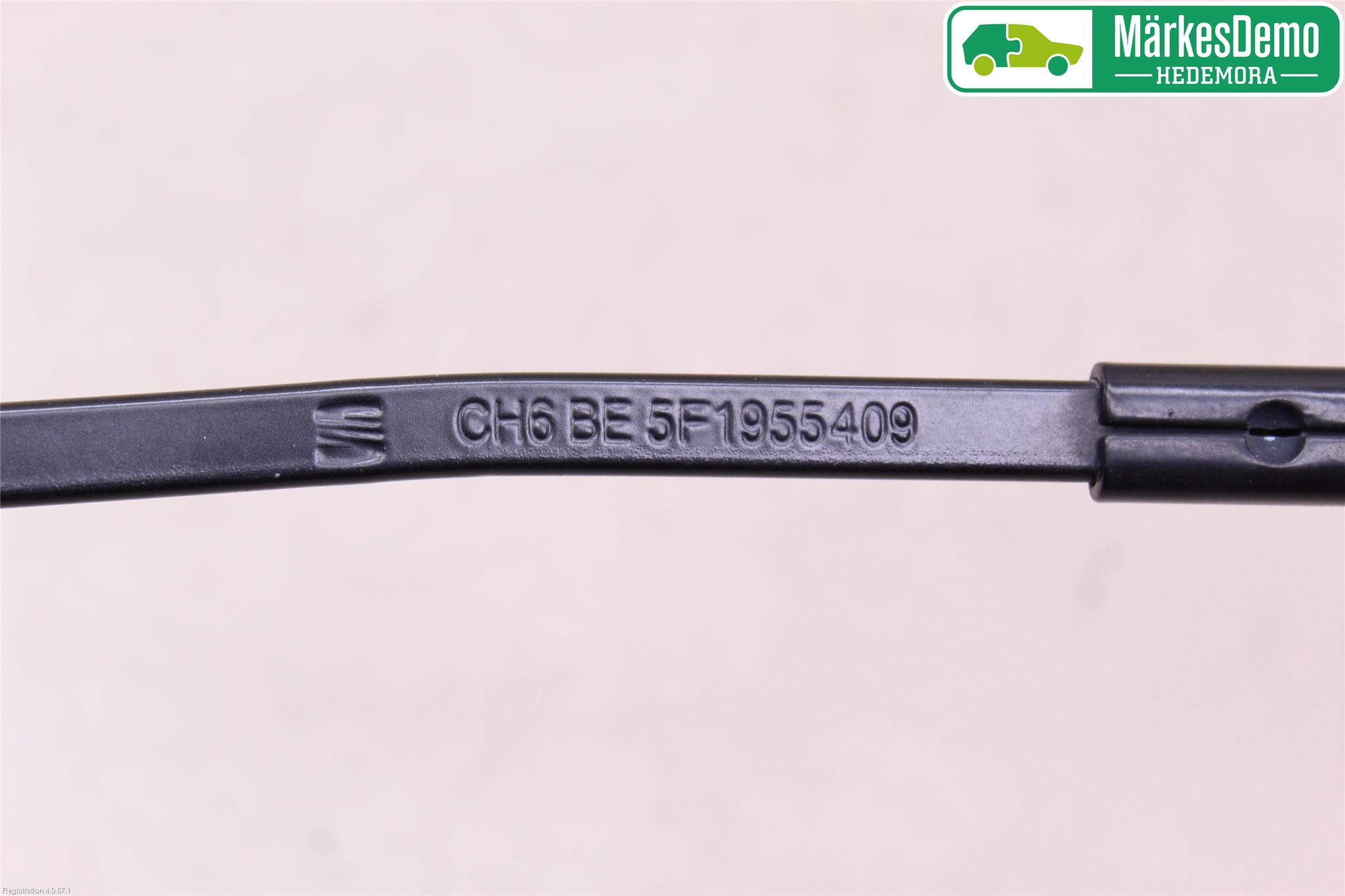 Seat LEON 13-20 Viskerarm-Armer Frontrute