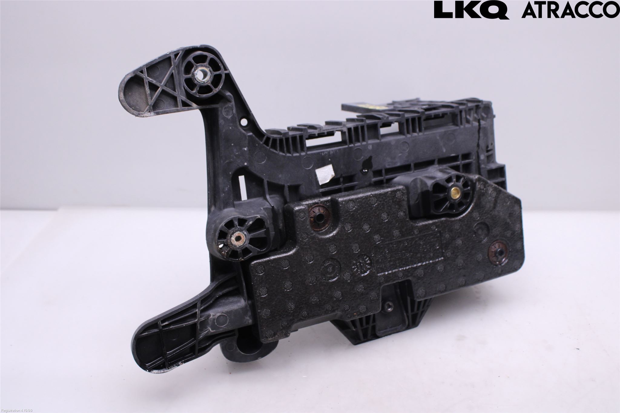 Skoda SUPERB 09-15 Batterikasse - Feste - Holder