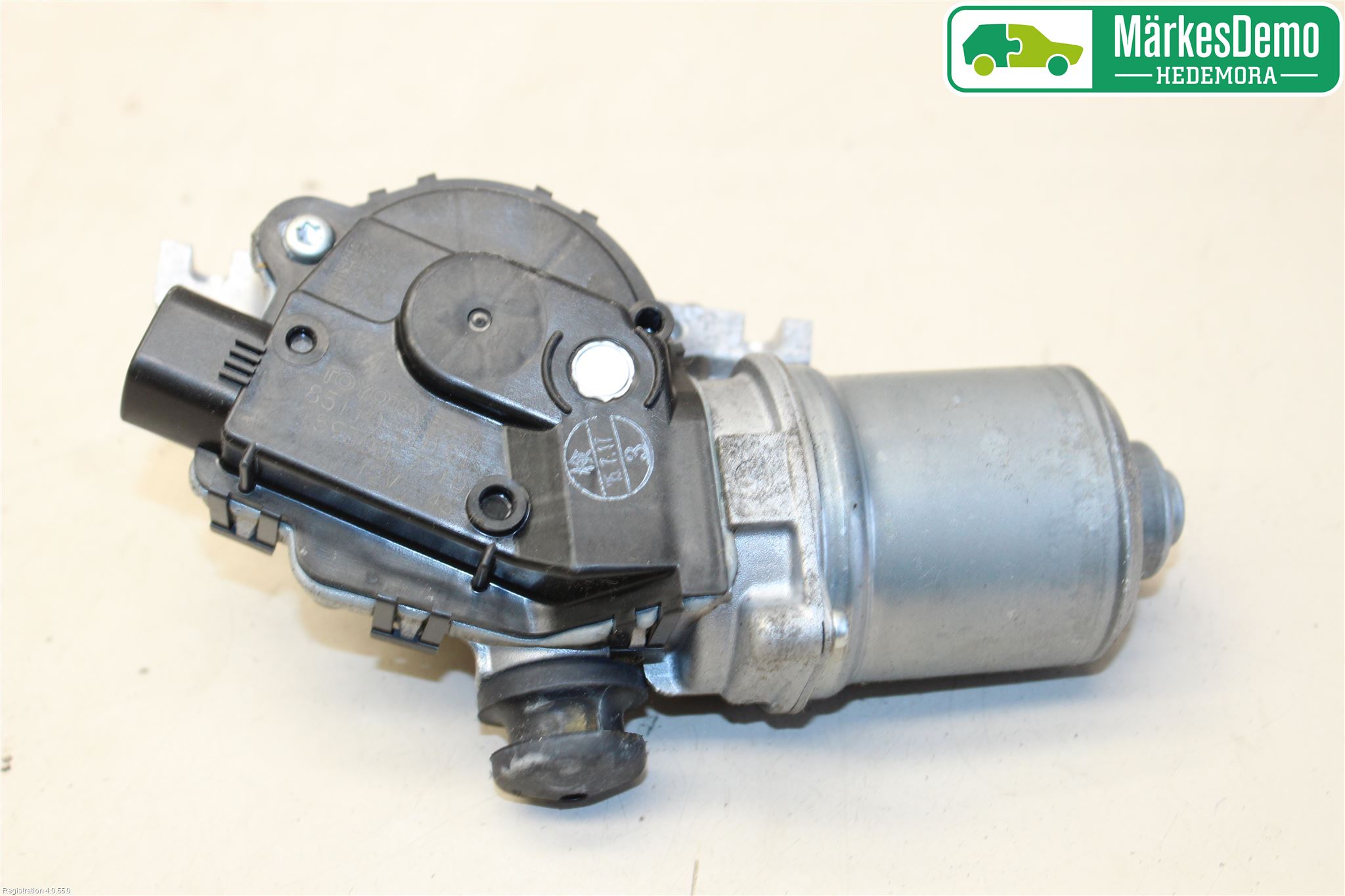 Toyota YARIS XP130 15-20 Viskermotor Frontrute