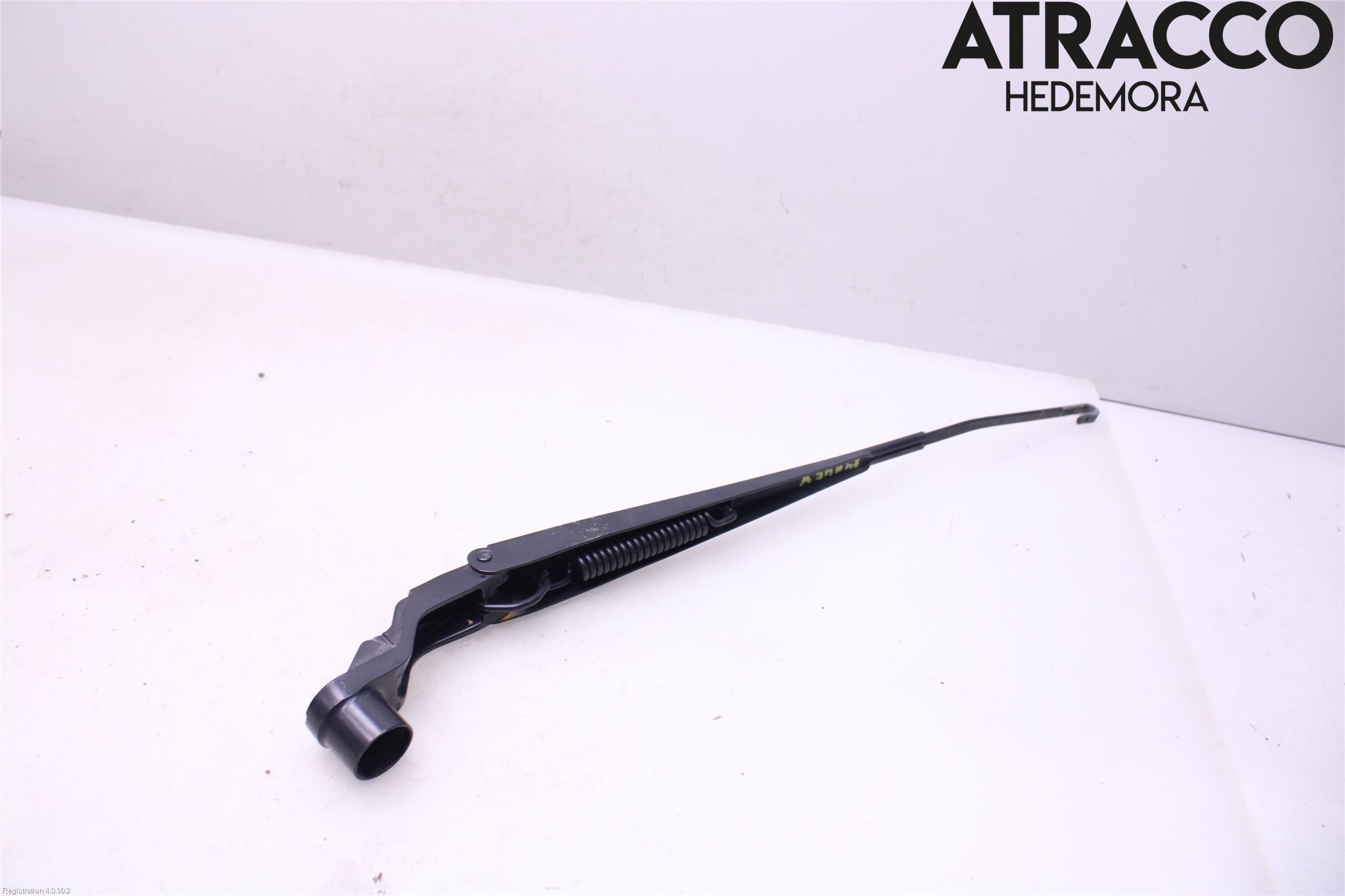 Nissan NOTE E12 14-20 Viskerarm-Armer Frontrute