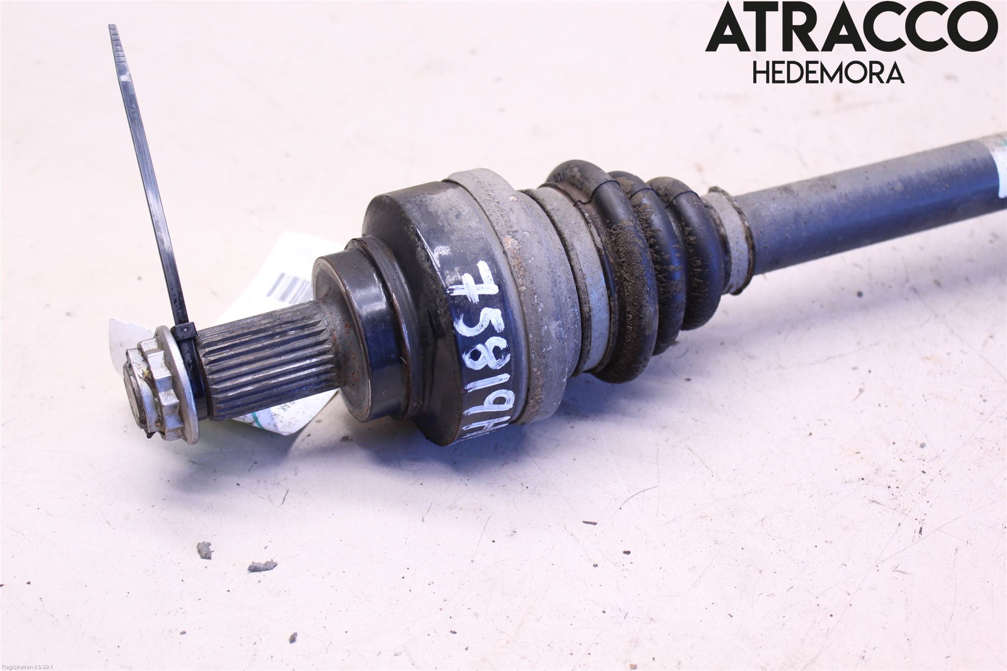 BMW 3 F30/F31/F80 12-19 Drivaksel Bak Kompl Høyre