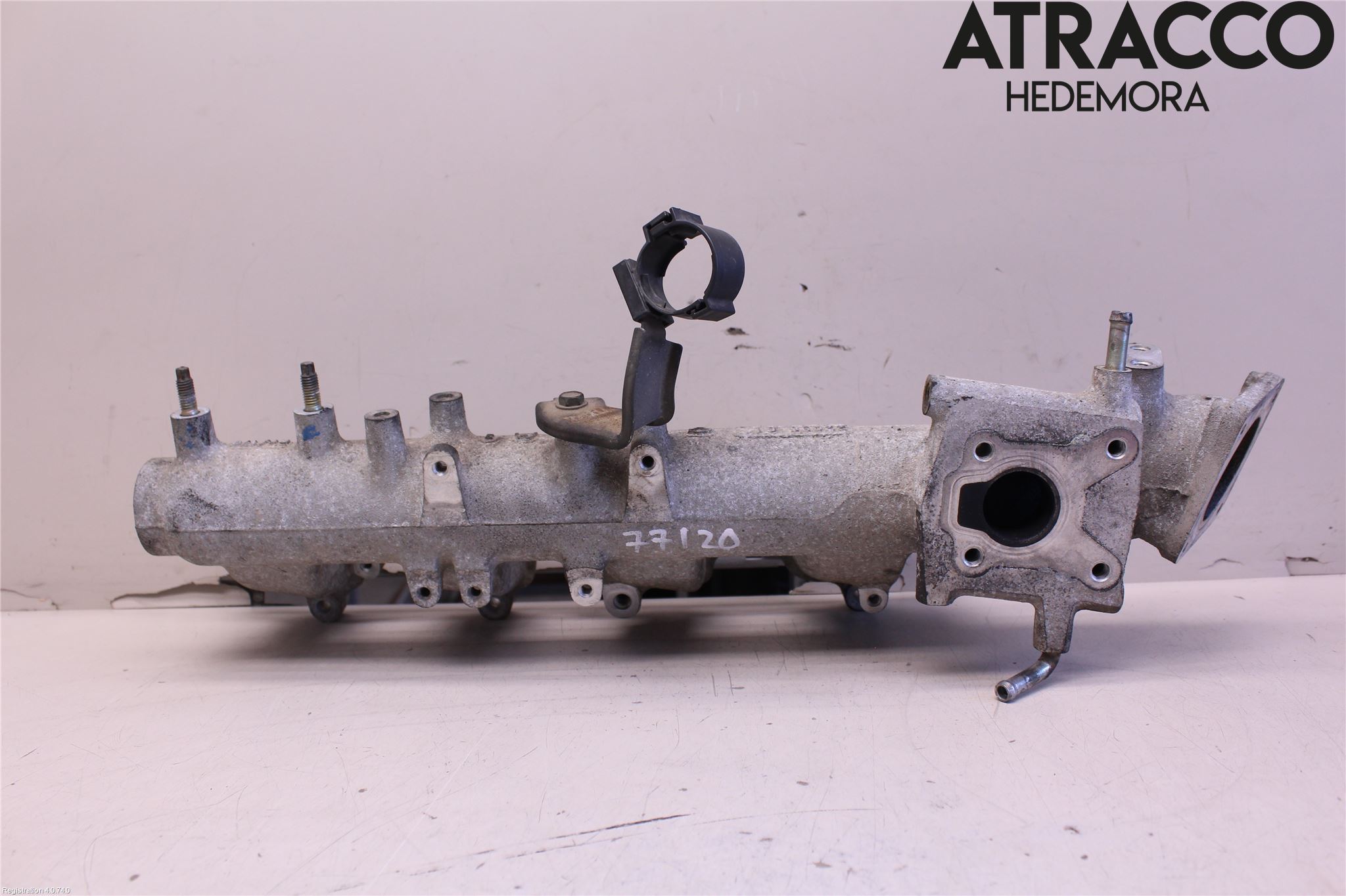 Nissan NAVARA 05-16 Innsugningsmanifold