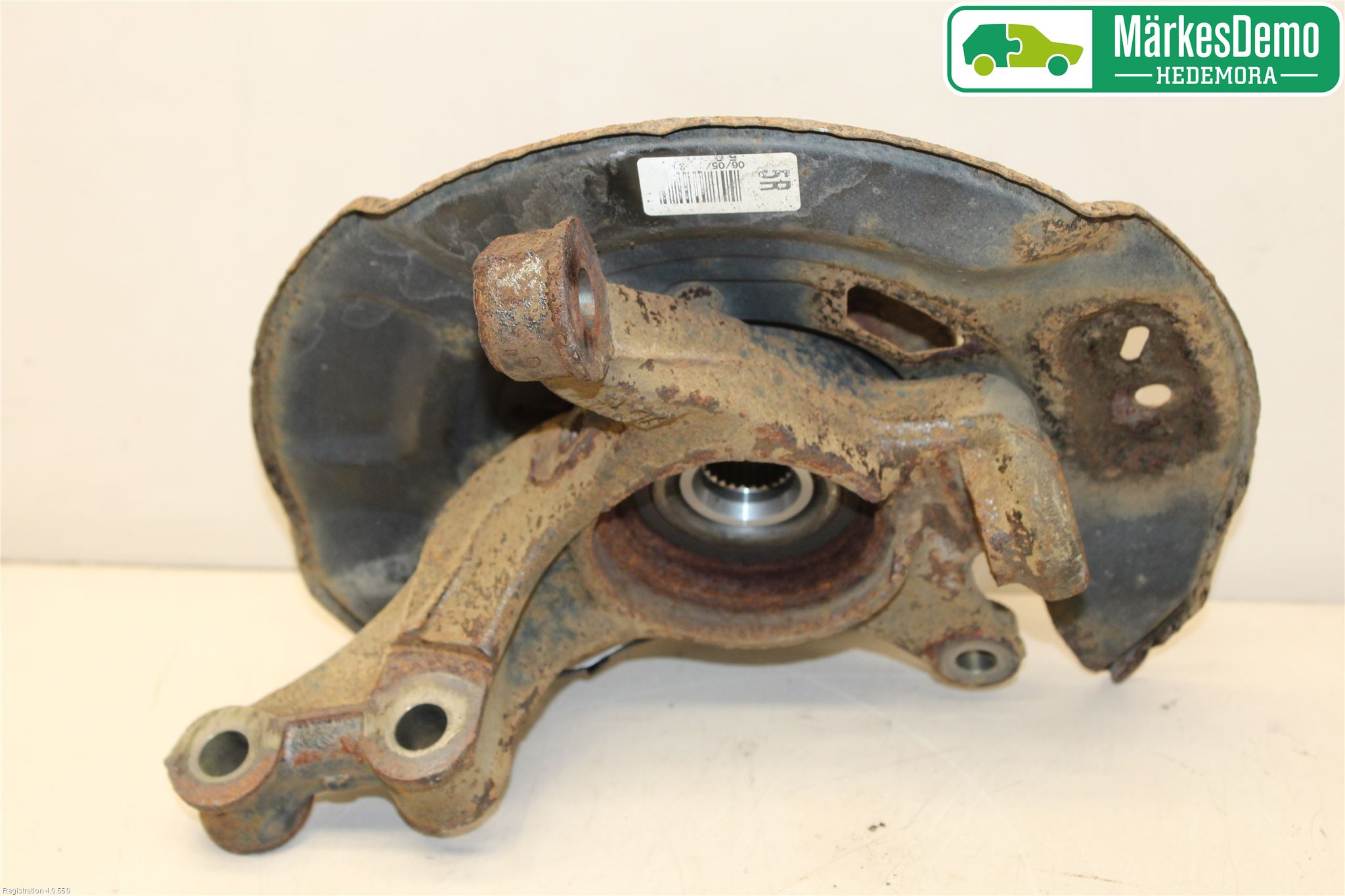 Toyota YARIS XP130 12-14 Spindel Hf