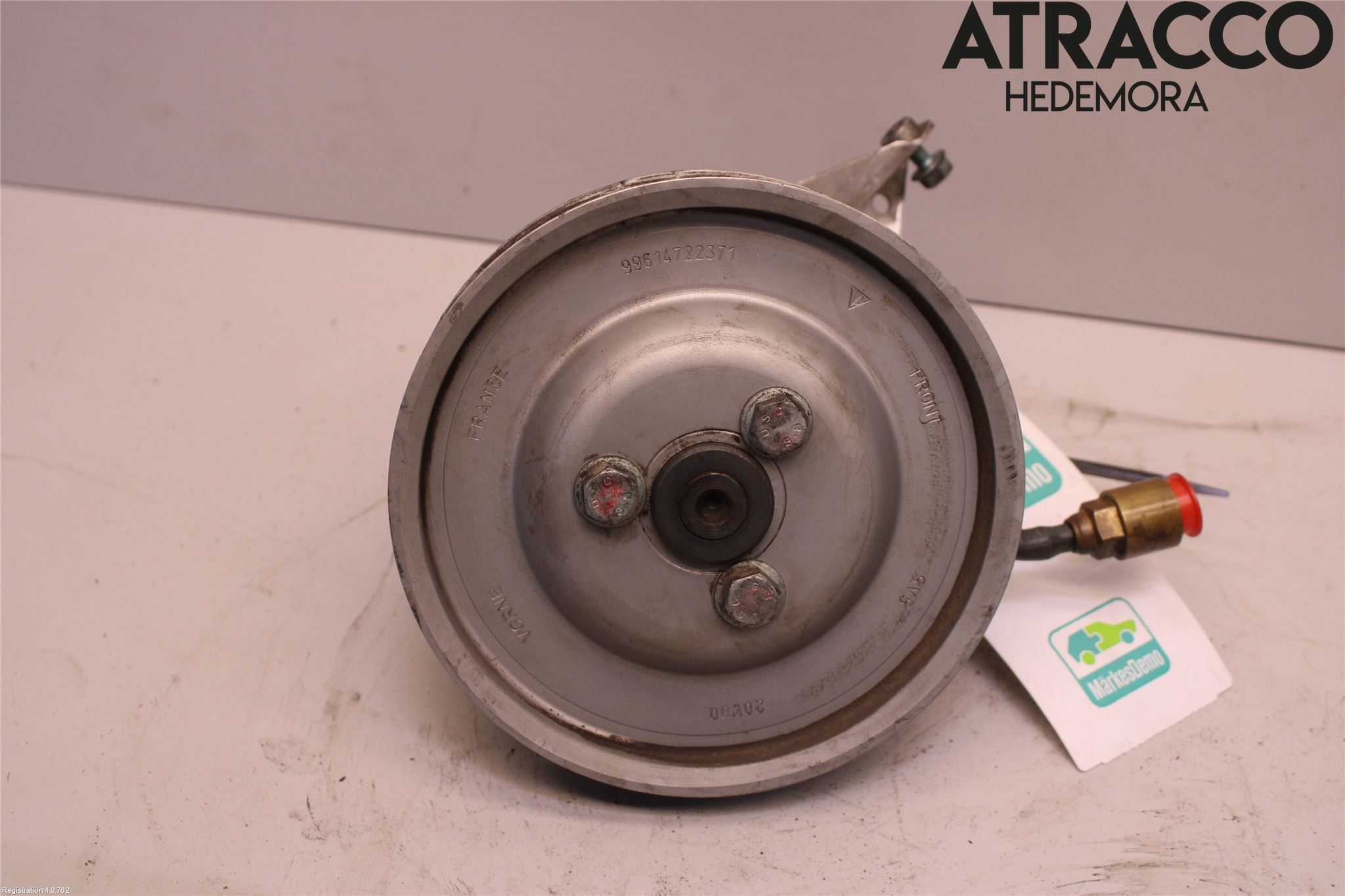 Porsche 911 64- Servo Pumpe