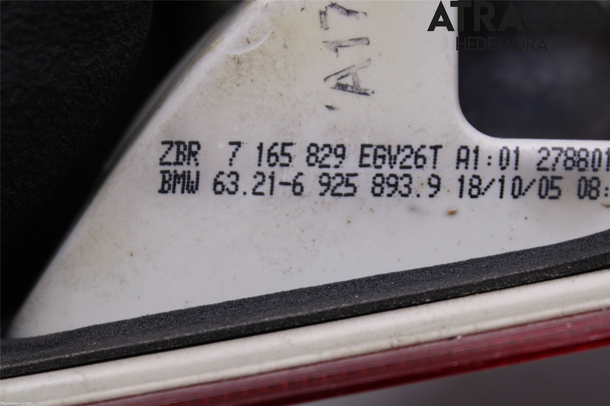 BMW 5 E60/61 Sed/Tou 02-10 Baklykt Venstre  På Luke(Indre