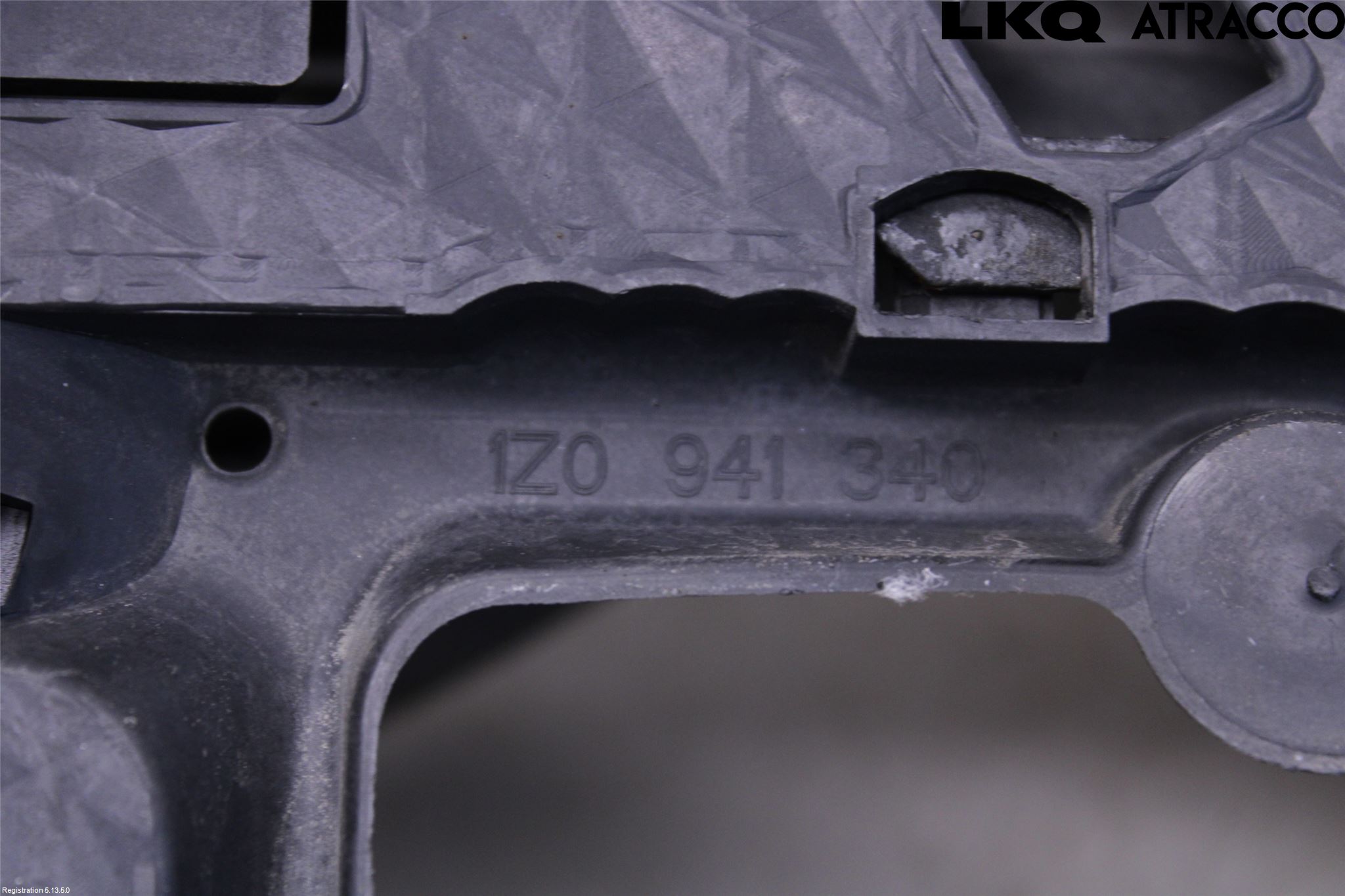 Skoda OCTAVIA (1Z) 05-13 Frontlykt Holder-Feste