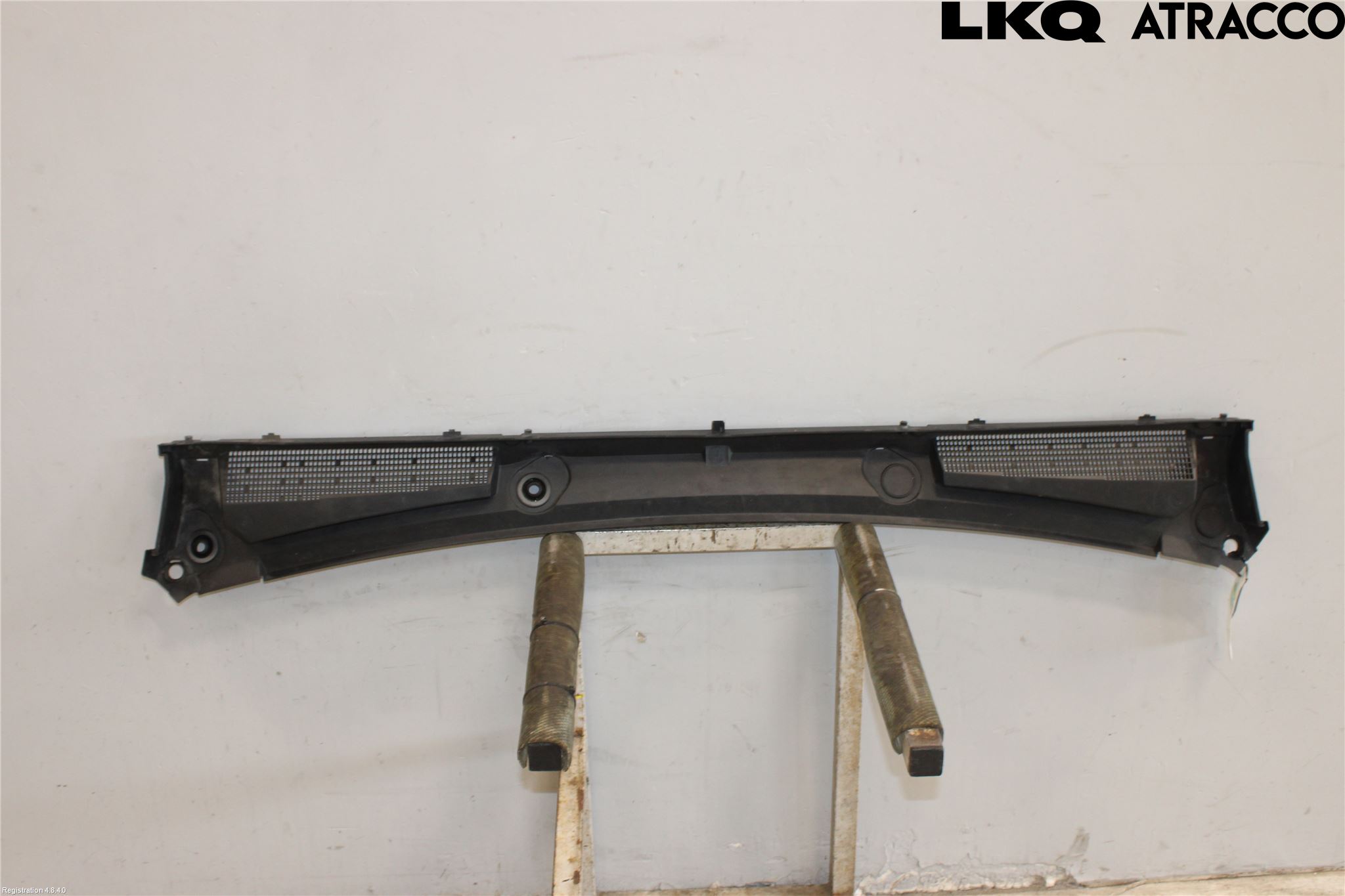 Opel VIVARO 15-19 Visker Deksel-Grill-Under Frr