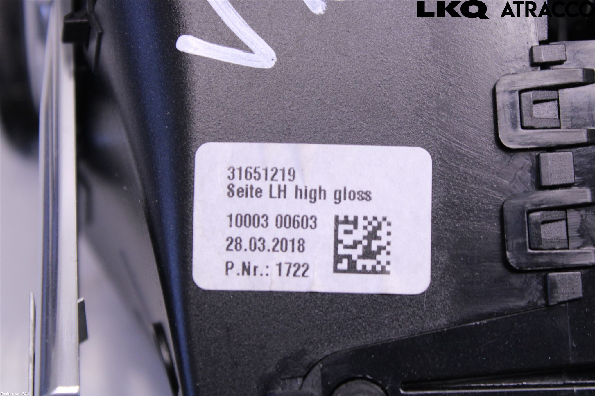 Volvo V90 17->> Dashbord Kanal - Dyse