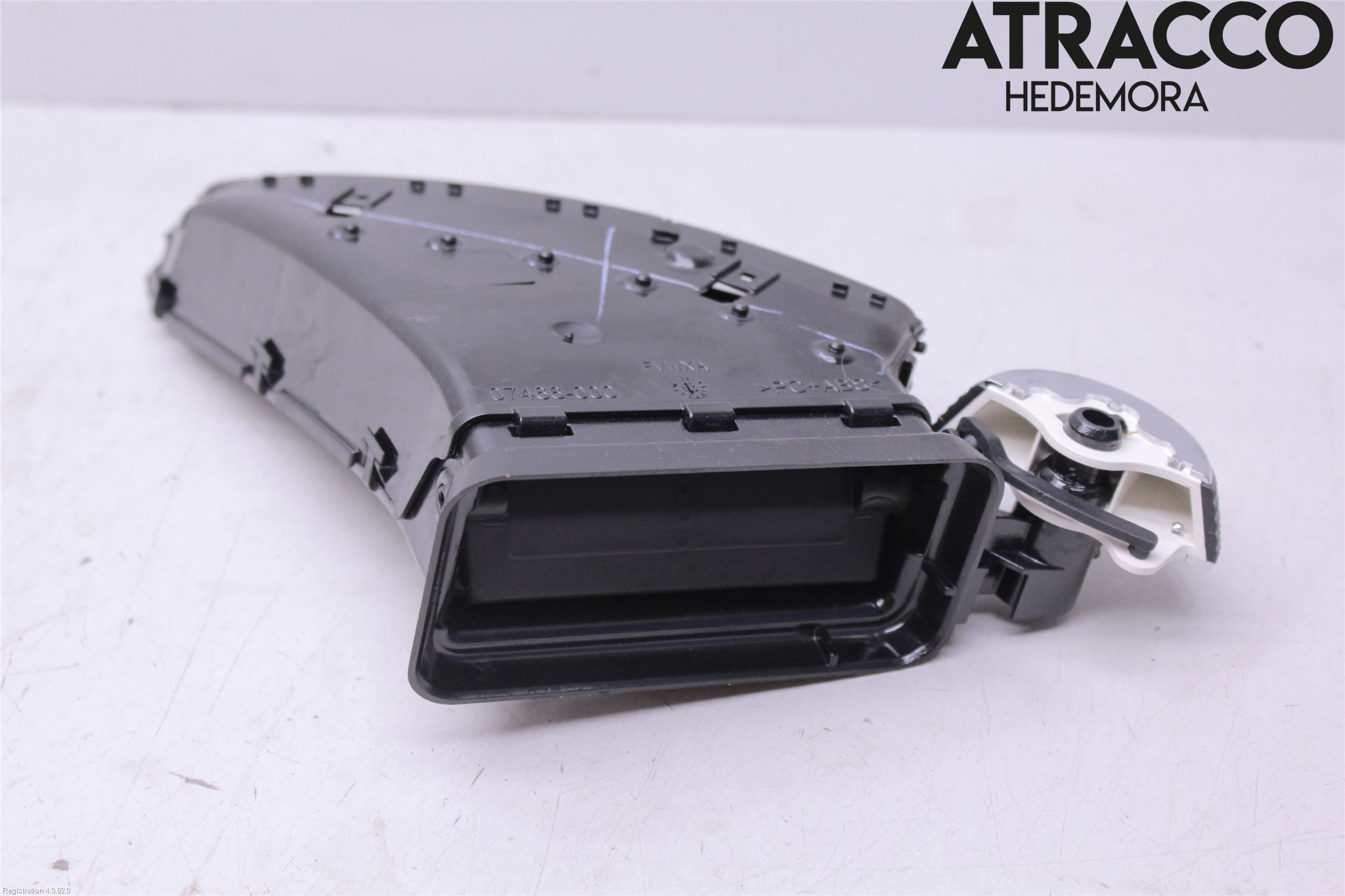 Ford KUGA 13-16 Dashbord Kanal - Dyse