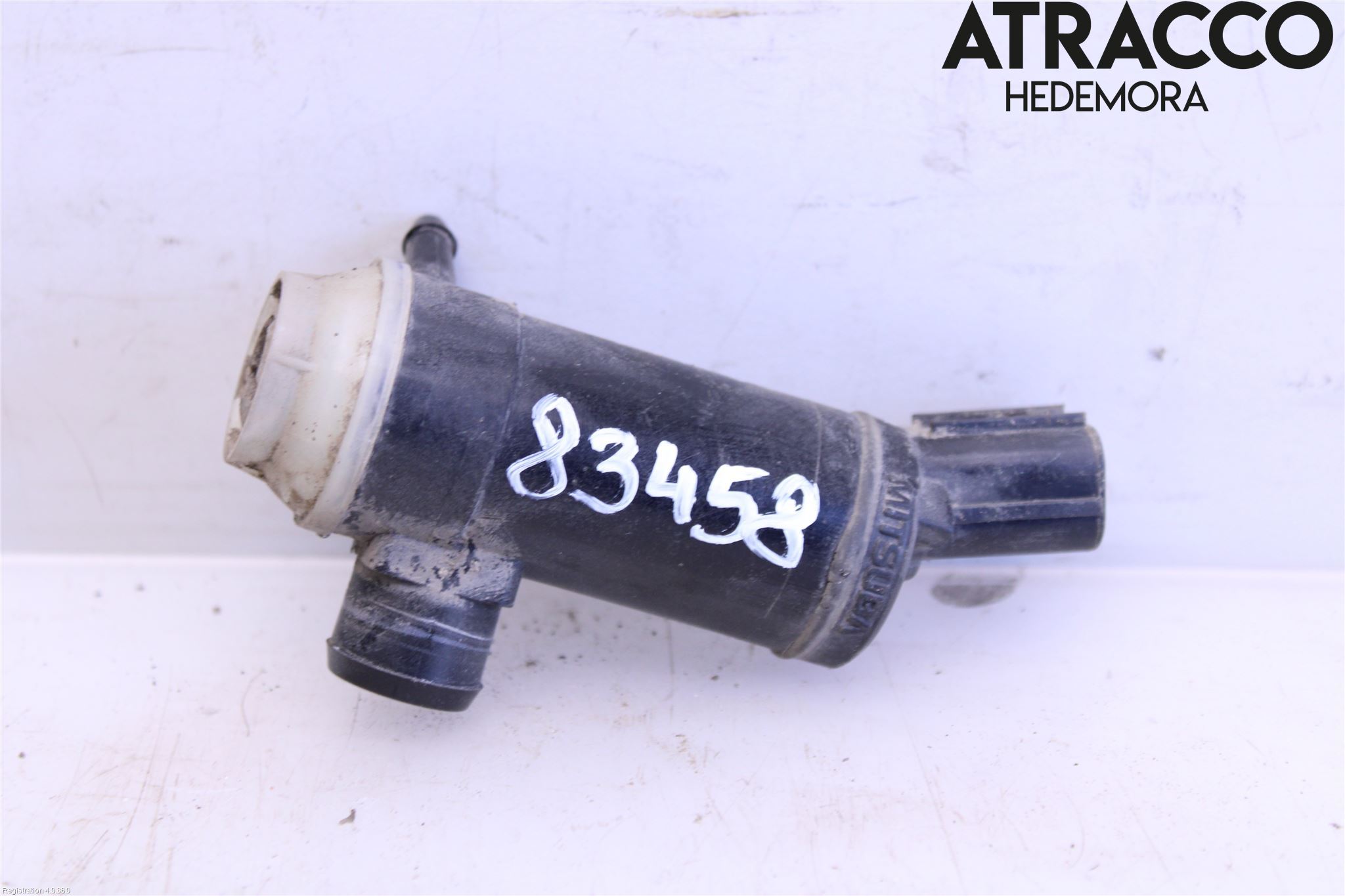 Subaru OUTBACK 10-15 Spylerpumpe Frontrute