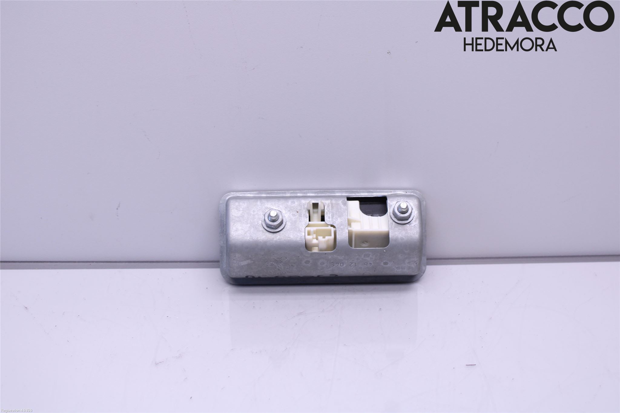 Audi Q3 8U 12-18 Bakluke Handtak Ytre