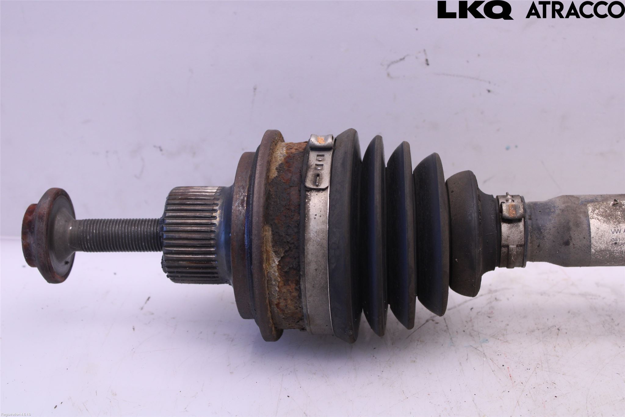 Audi A4/S4 B9 16-19 Drivaksel Foran Kompl Venstre