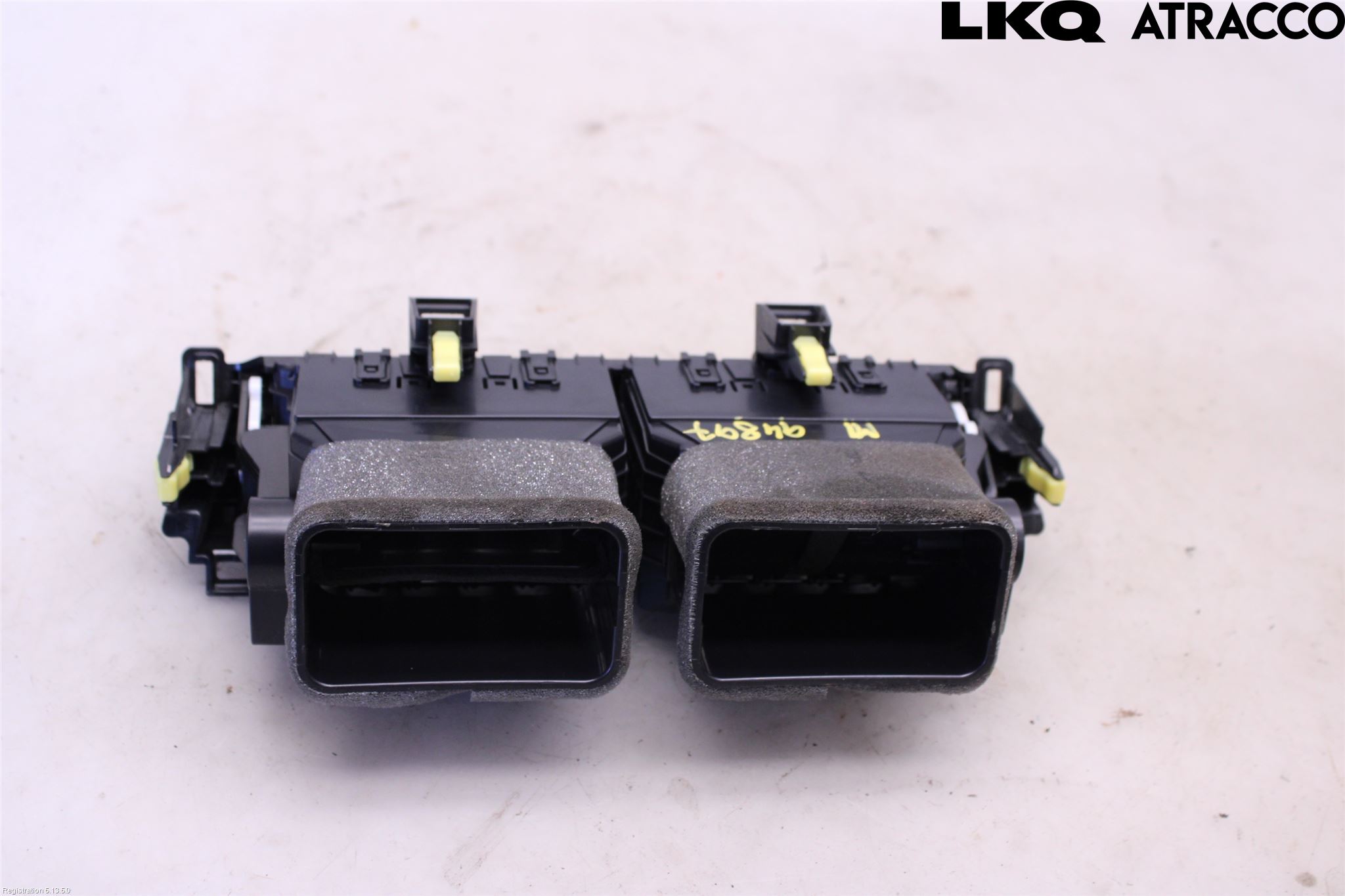Lexus NX 300h 15-21 Dashbord Kanal - Dyse