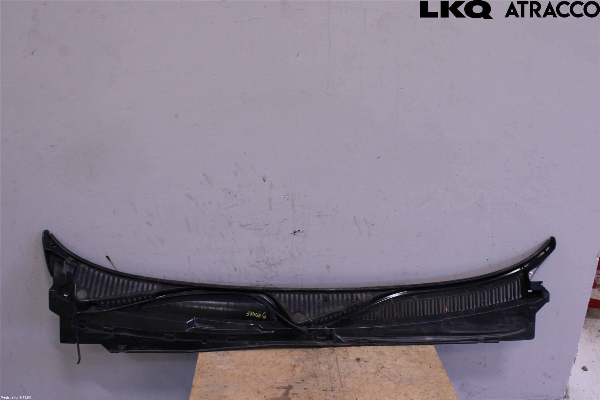 Chevrolet TAHOE Visker Deksel-Grill-Under Frr