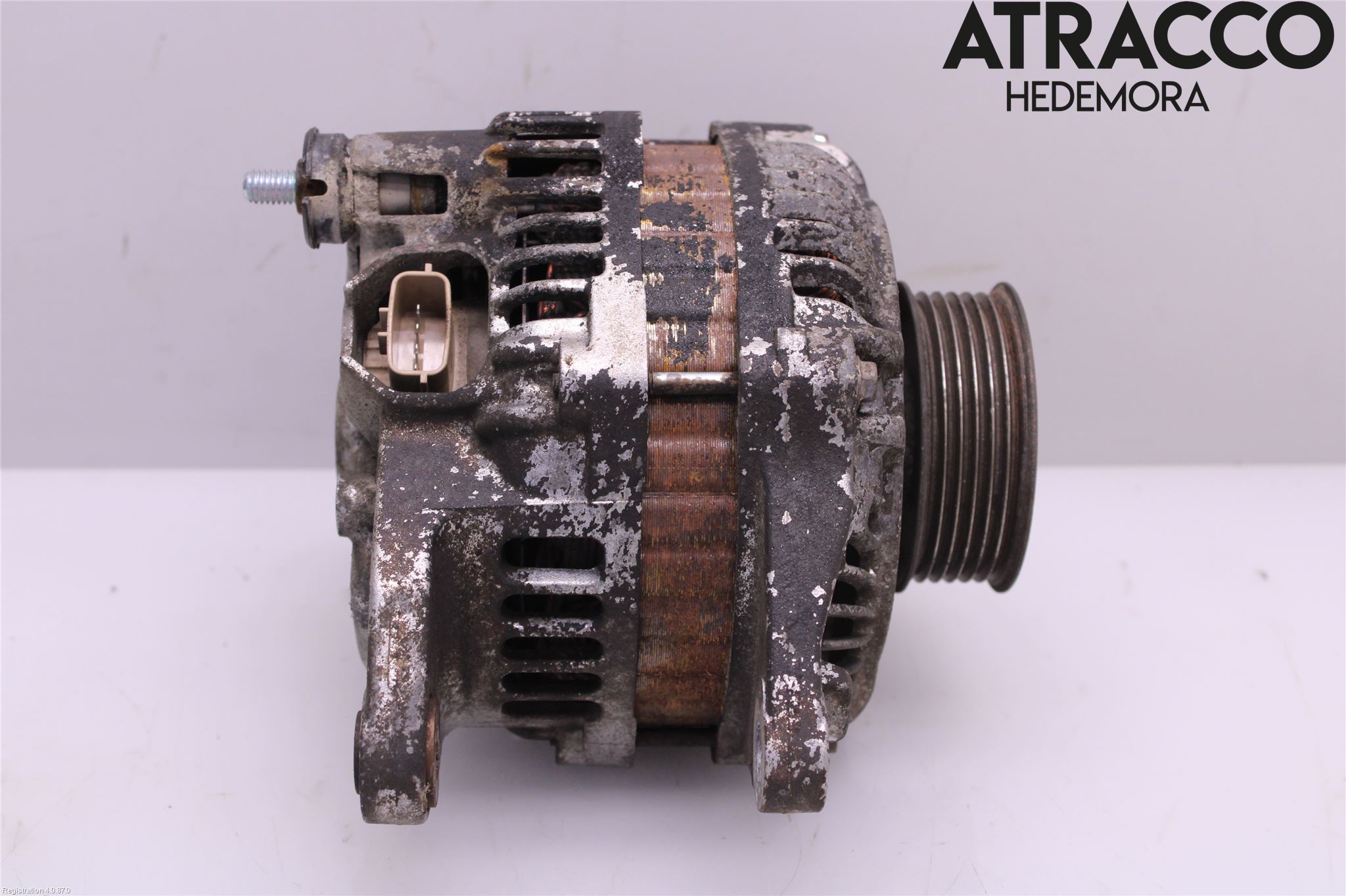 Mitsubishi OUTLANDER 01-07 Dynamo