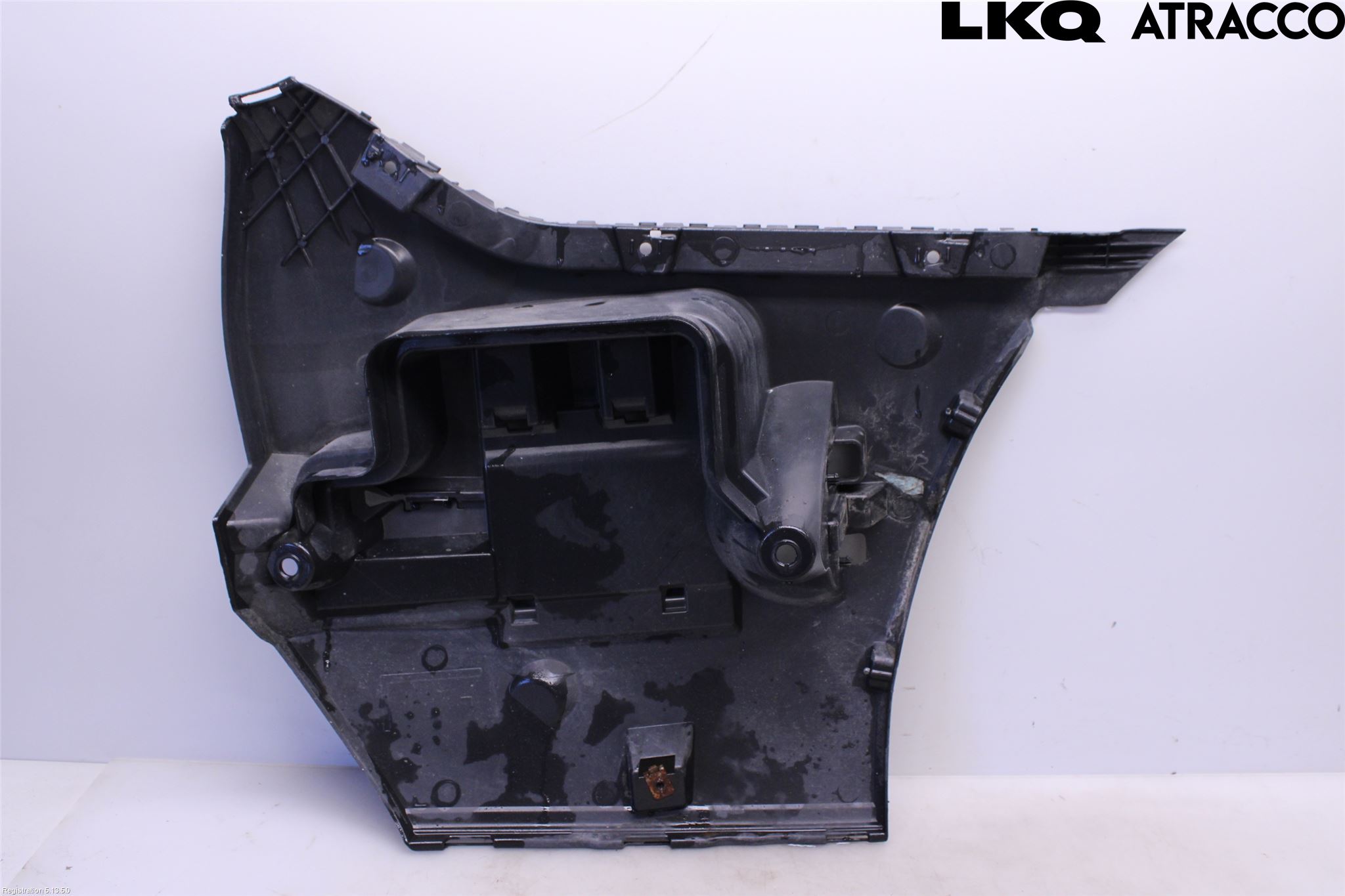 BMW 5 F10/F11/F18 09-17 Støtfangerfeste Bak Venstre