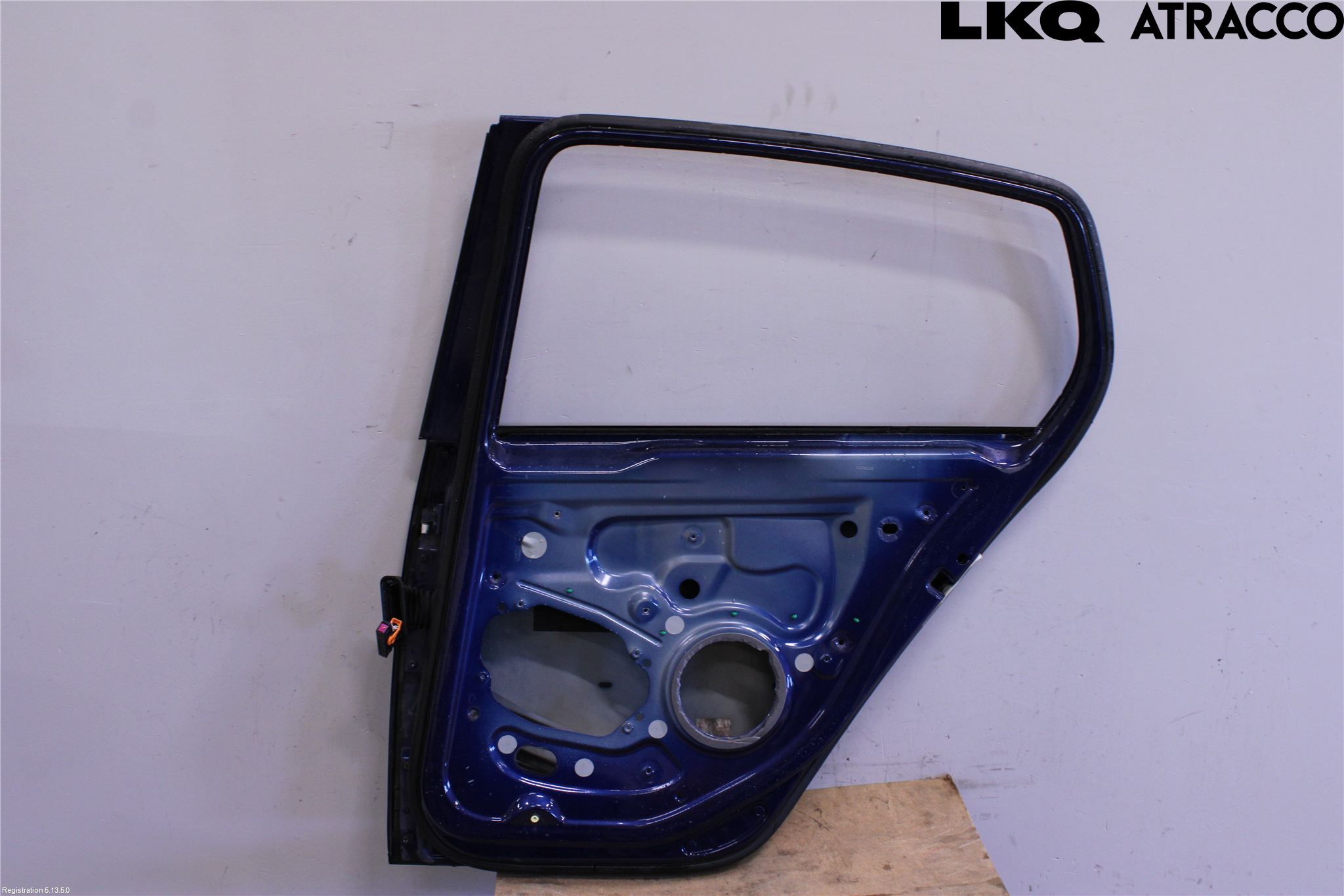 Volkswagen VW GOLF V 04-09 Dør 4D Bak Høyre
