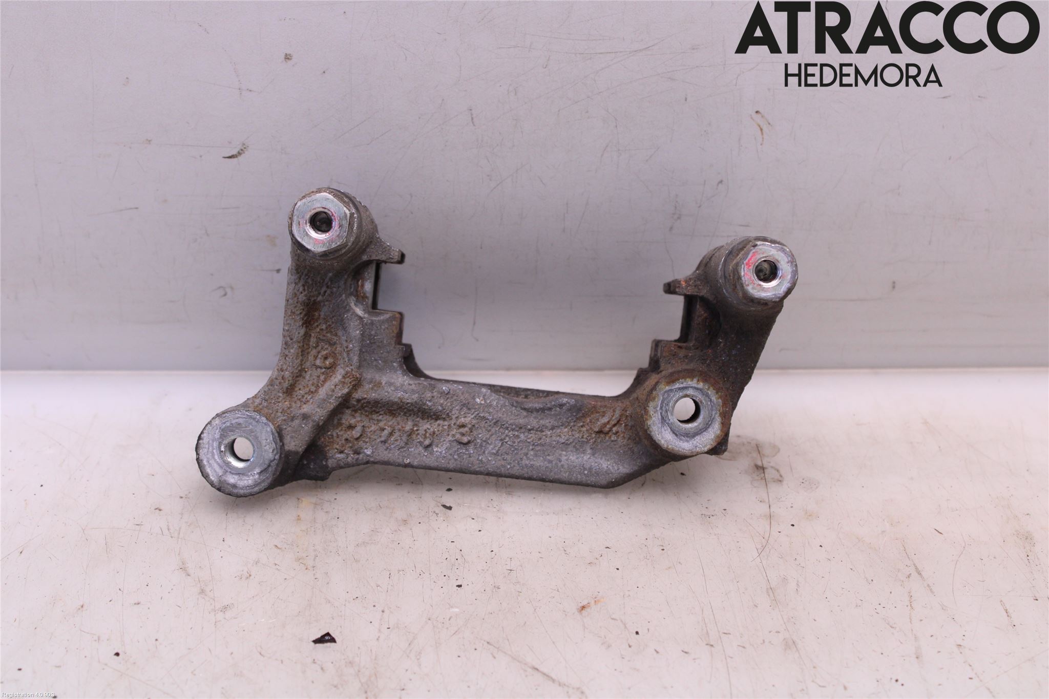 Mitsubishi OUTLANDER 13-21 Bremsecaliper Feste Holder