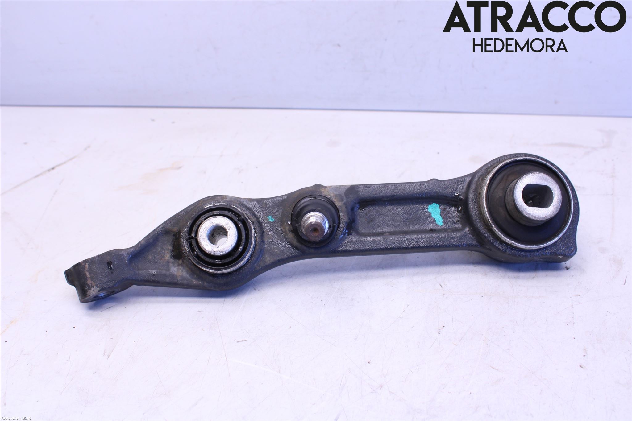 Mercedes-Benz MB CLS (C219) 03-11 Bærearm Foran Venstre Nedre