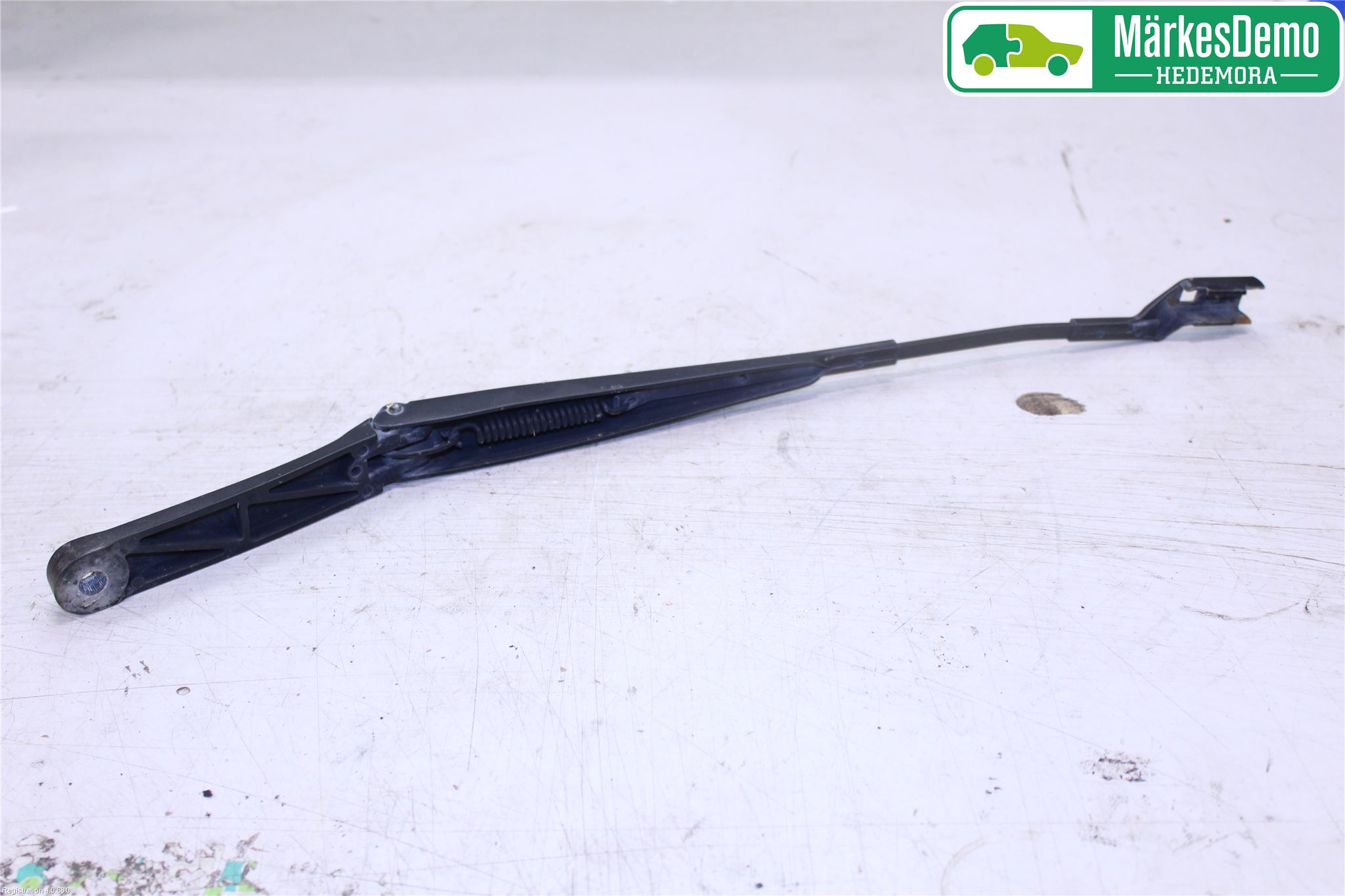 Volkswagen VW GOLF VI 09-13 Viskerarm-Armer Frontrute