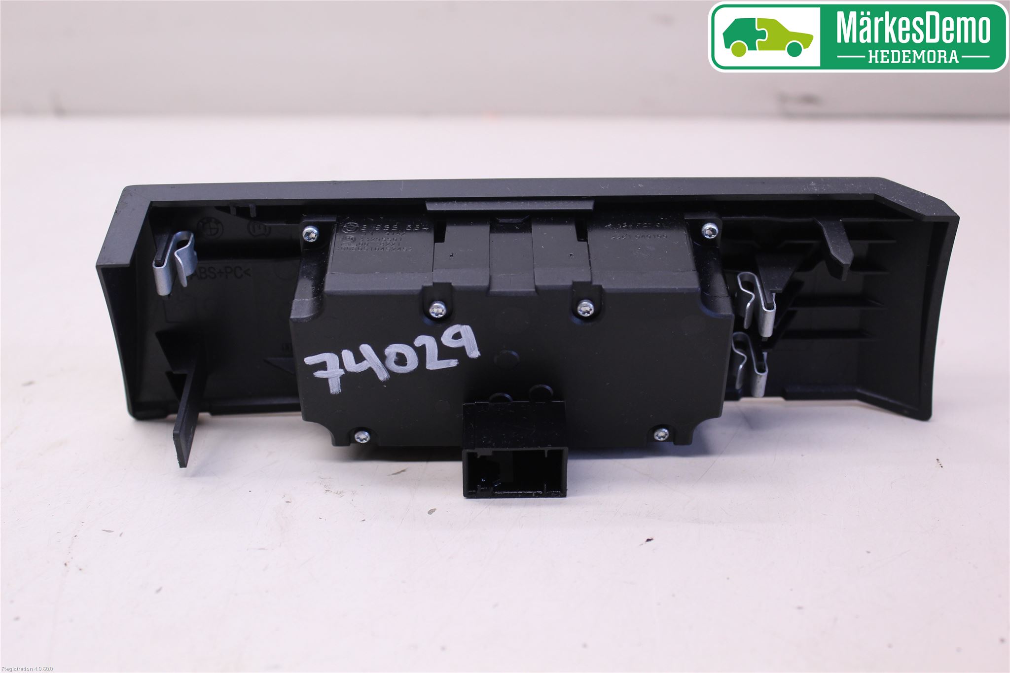 BMW 5 E60/61 Sed/Tou 02-10 Bryter Hovedlys