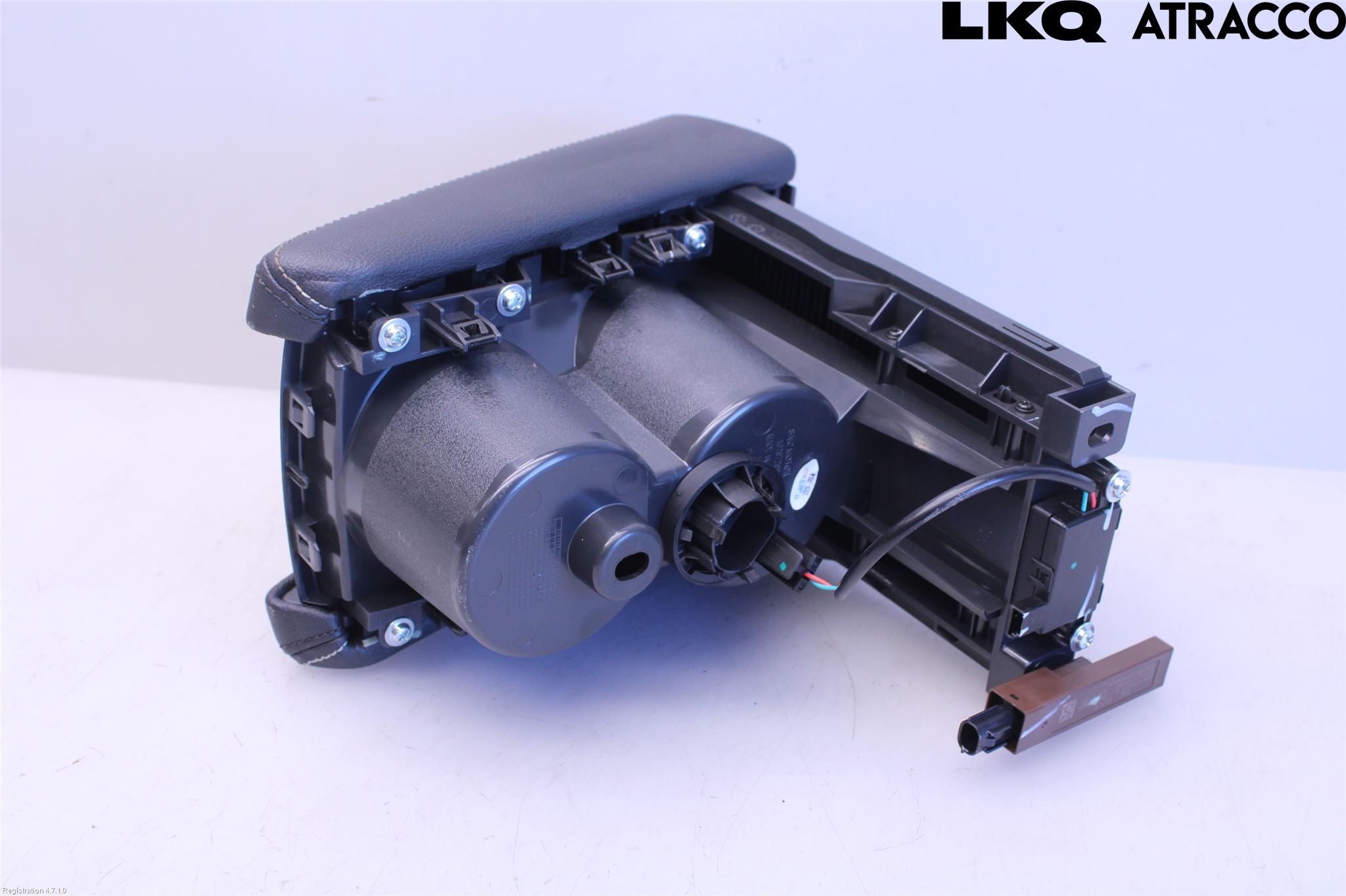 MG ZS EV 20- Innr Koppholder