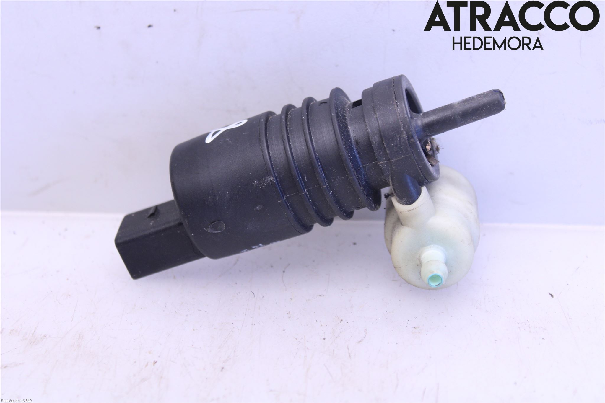 Volkswagen VW GOLF IV 98-06 Spylerpumpe Frontrute