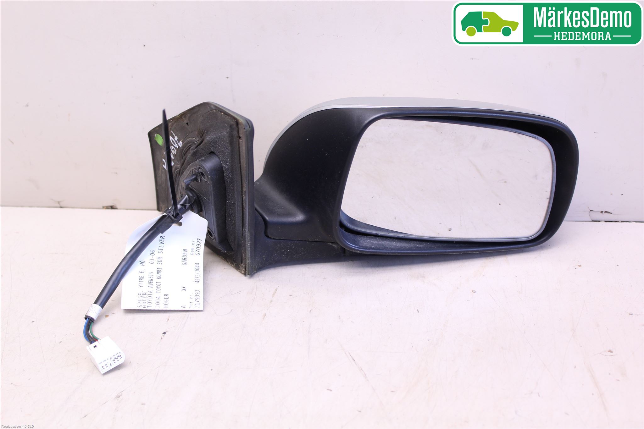 Toyota AVENSIS 03-06 Speil H M-El Justering