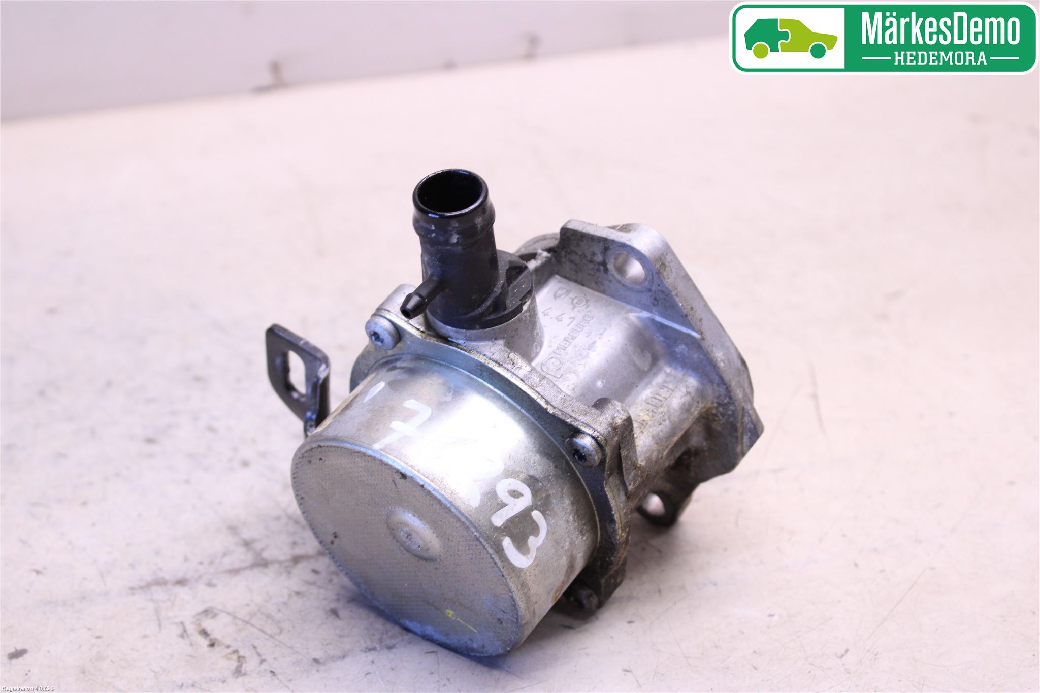 Dacia DUSTER 10-17 Vacuumpumpe