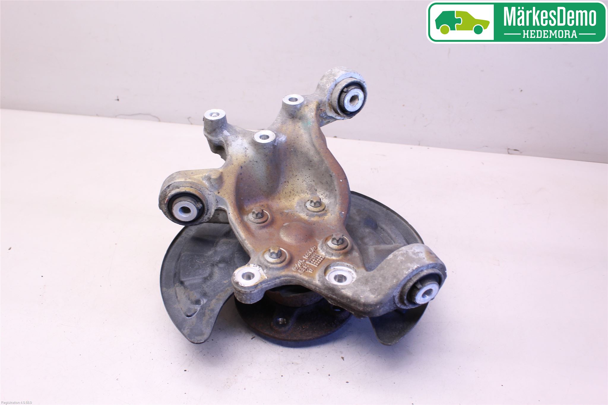 Mercedes-Benz MB GLA-KLASS (X156) 13-20 Spindel Vb