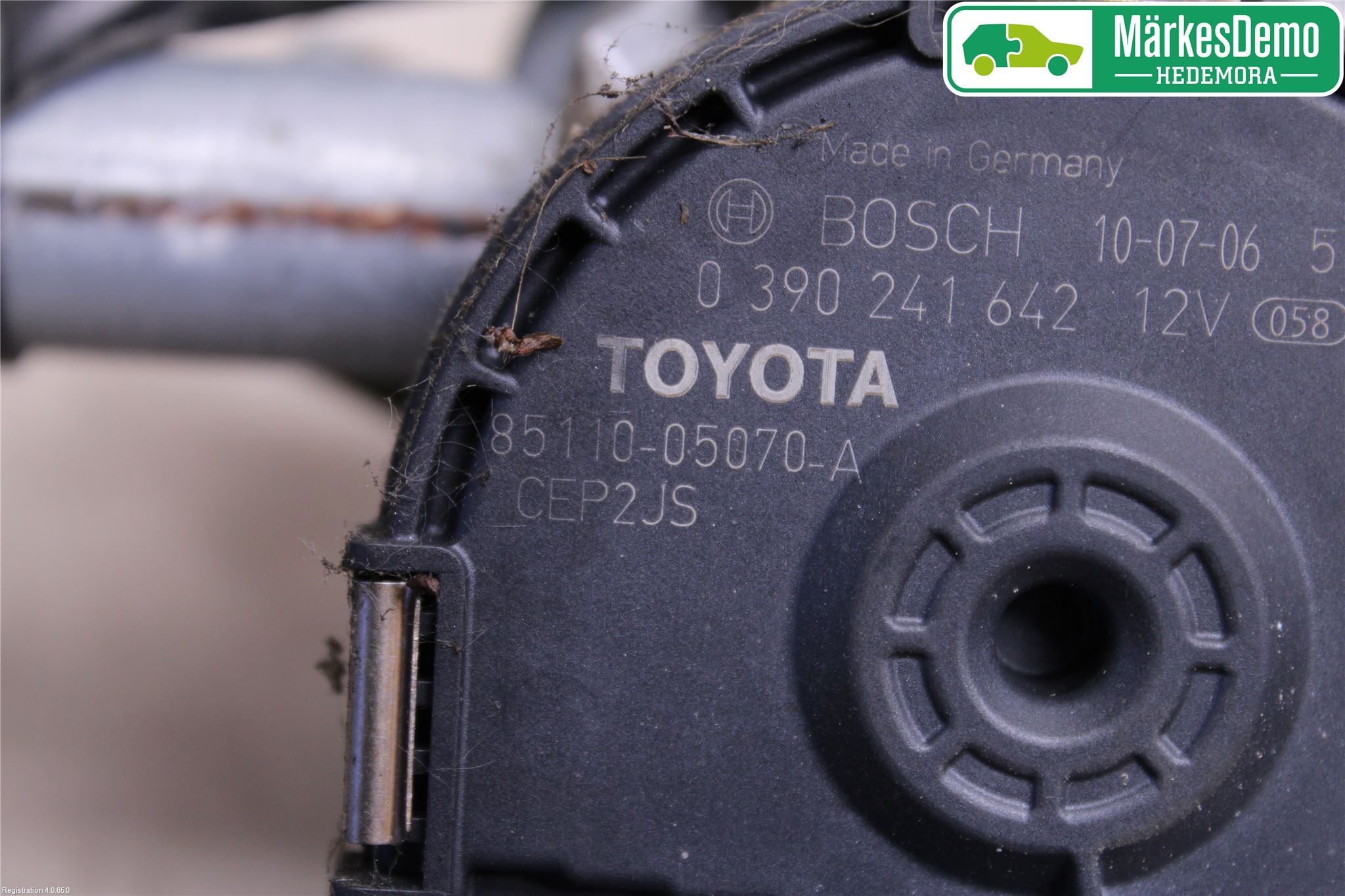 Toyota AVENSIS 09-15 Viskermotor Frontrute