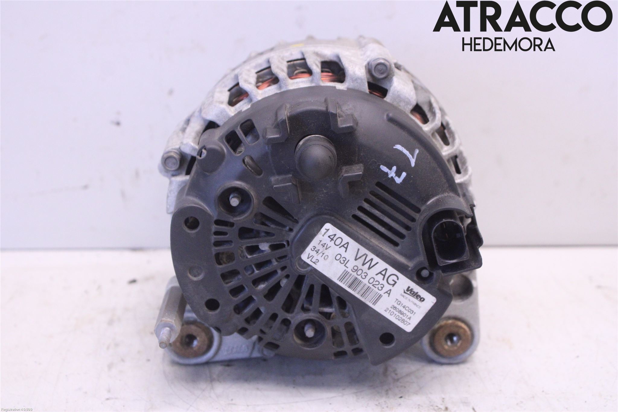 Volkswagen VW GOLF VI 09-13 Dynamo