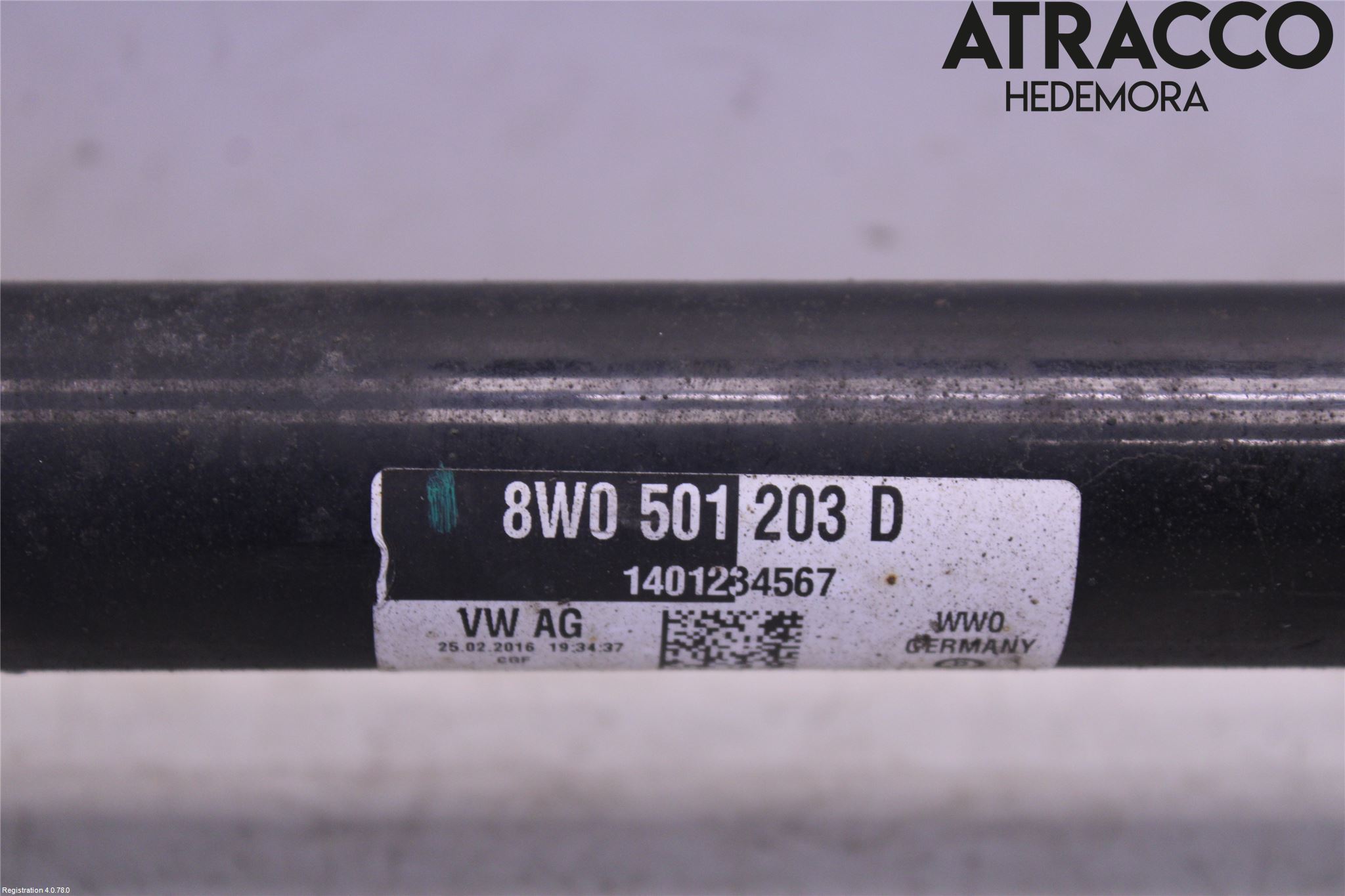 Audi A4/S4 B9 16-19 Drivaksel Bak Kompl Høyre