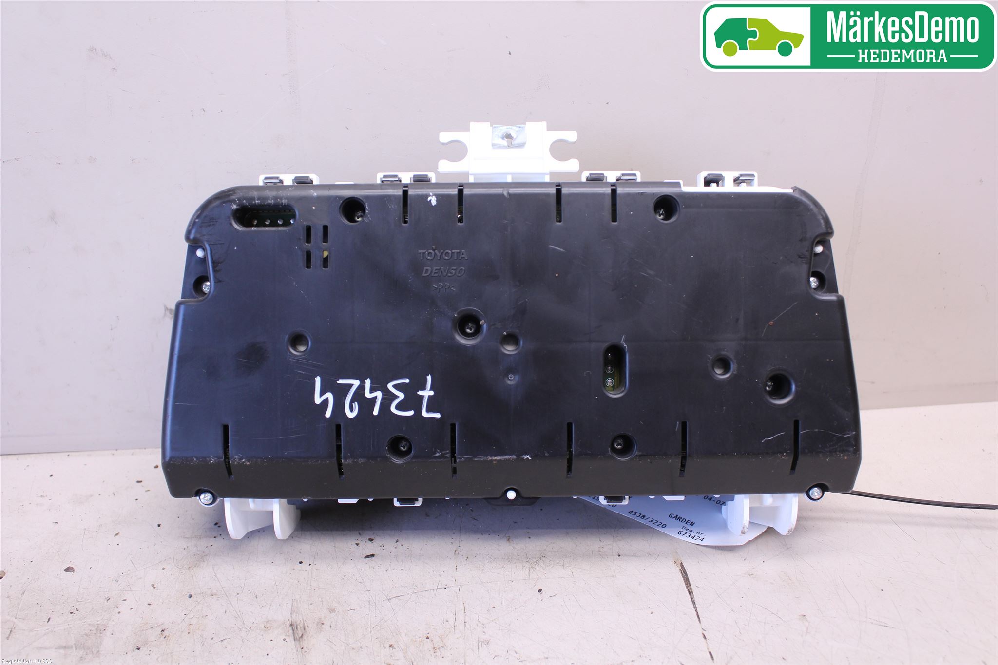 Toyota COROLLA VERSO 04-07 Instr Kombinert