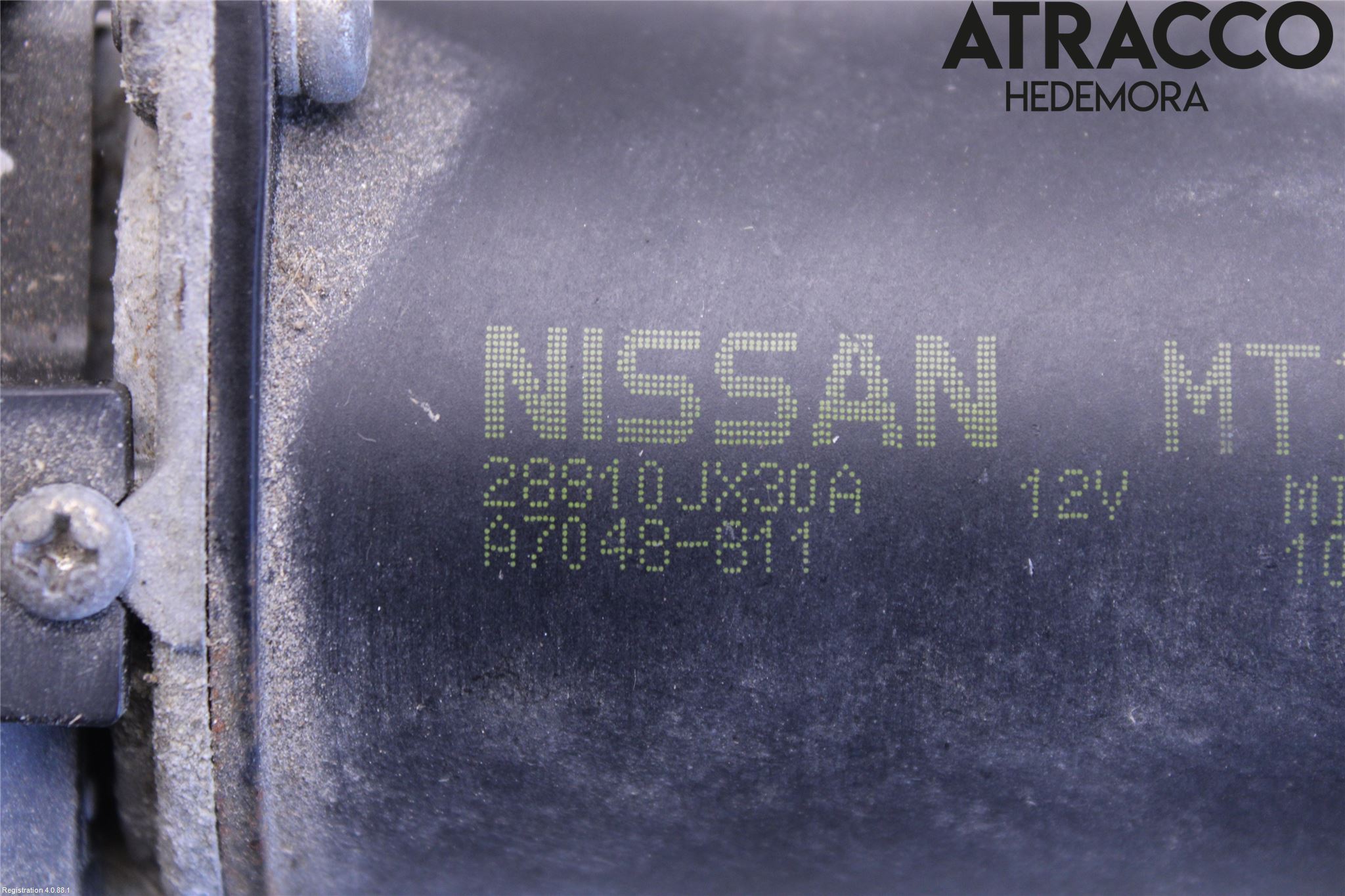Nissan NV200/NV200 COMBI Viskermotor Frontrute